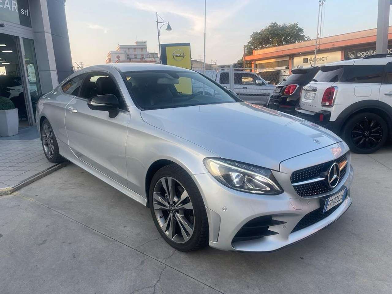 Mercedes-Benz C 220 C Coupe 220 d Premium Plus 4matic auto-4X4