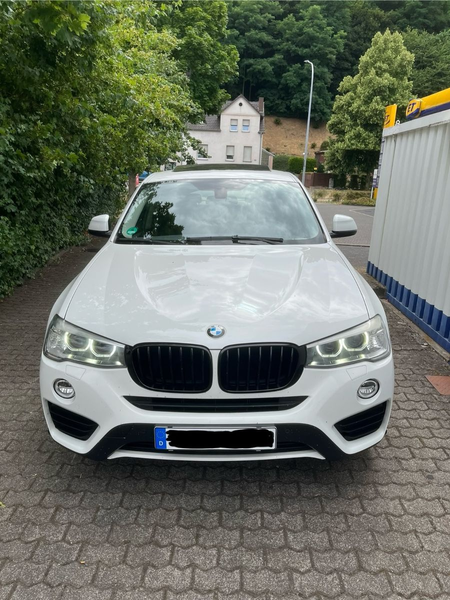 BMW X4 xDrive 20 i HUD+Xenon+Schiebedach — photo 11