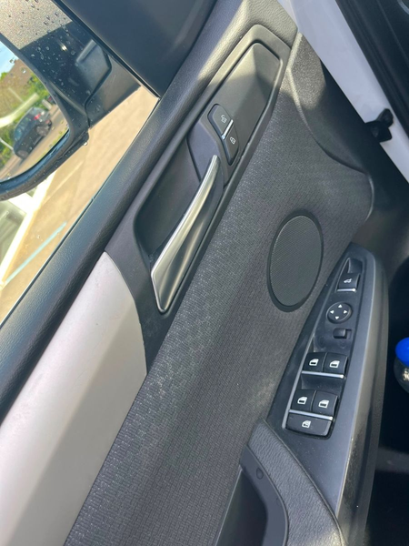 BMW X4 xDrive 20 i HUD+Xenon+Schiebedach — photo 10