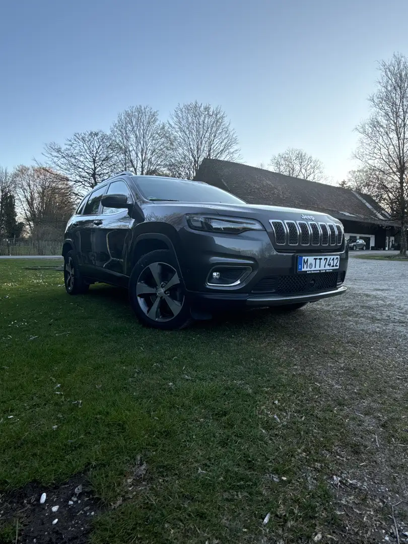 Jeep Cherokee 2.2 MJ II Automatik Limited - 2