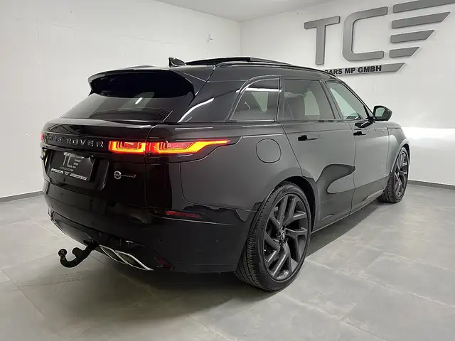 Land Rover Range Rover Velar view 7
