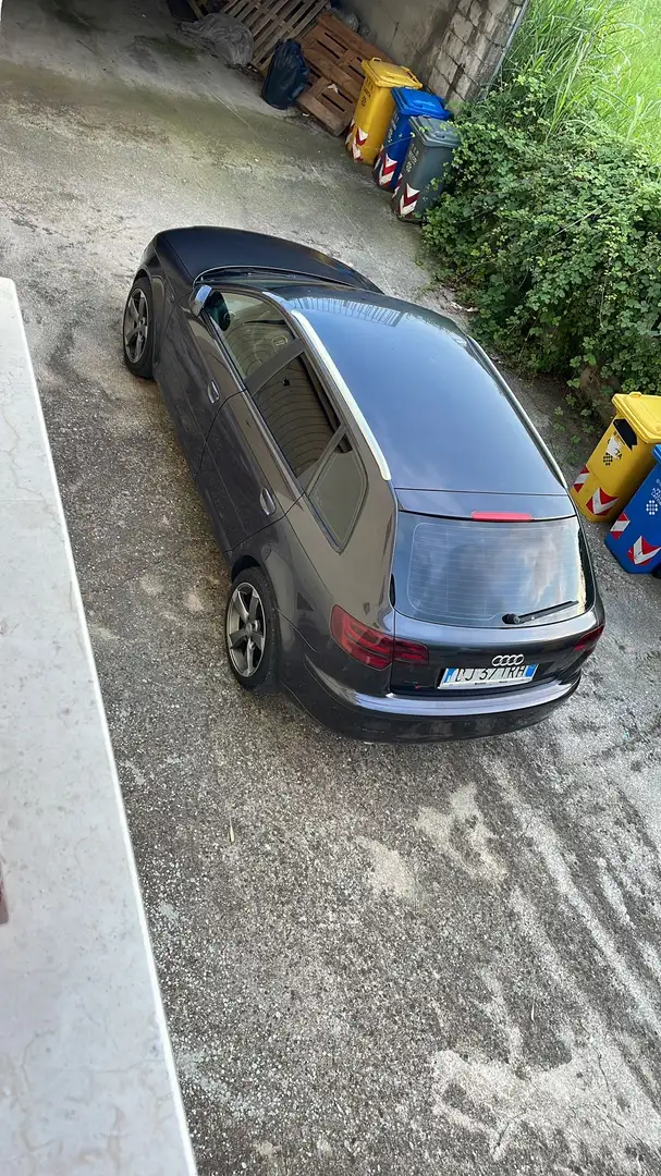 Audi A3 Sportback 1.9 tdi Ambiente fap - 2