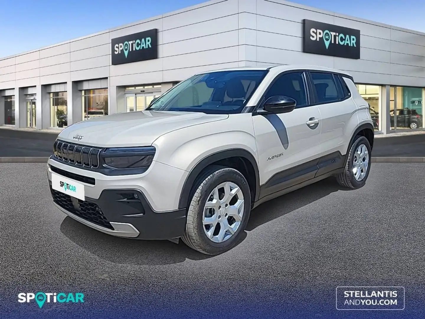 Jeep Avenger 1.2 Altitude 74KW Gris - 1
