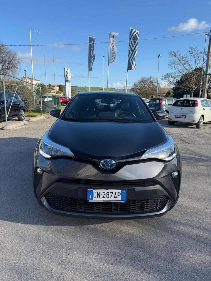 Toyota C-HR Trend e-cvt
