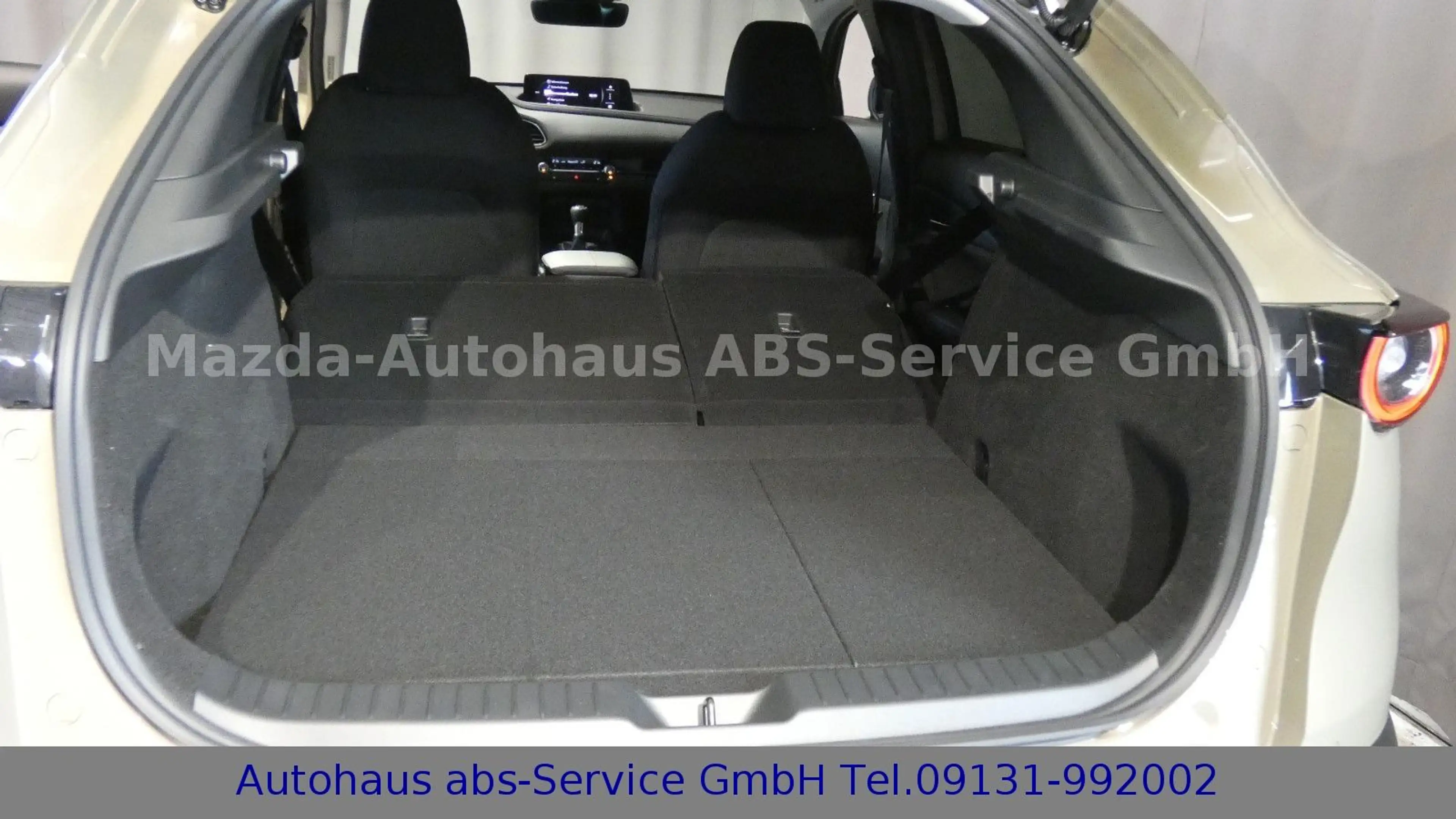 Mazda CX-30 e-SKY-G M-Hybrid 140 Automatik HOMURA — photo 12