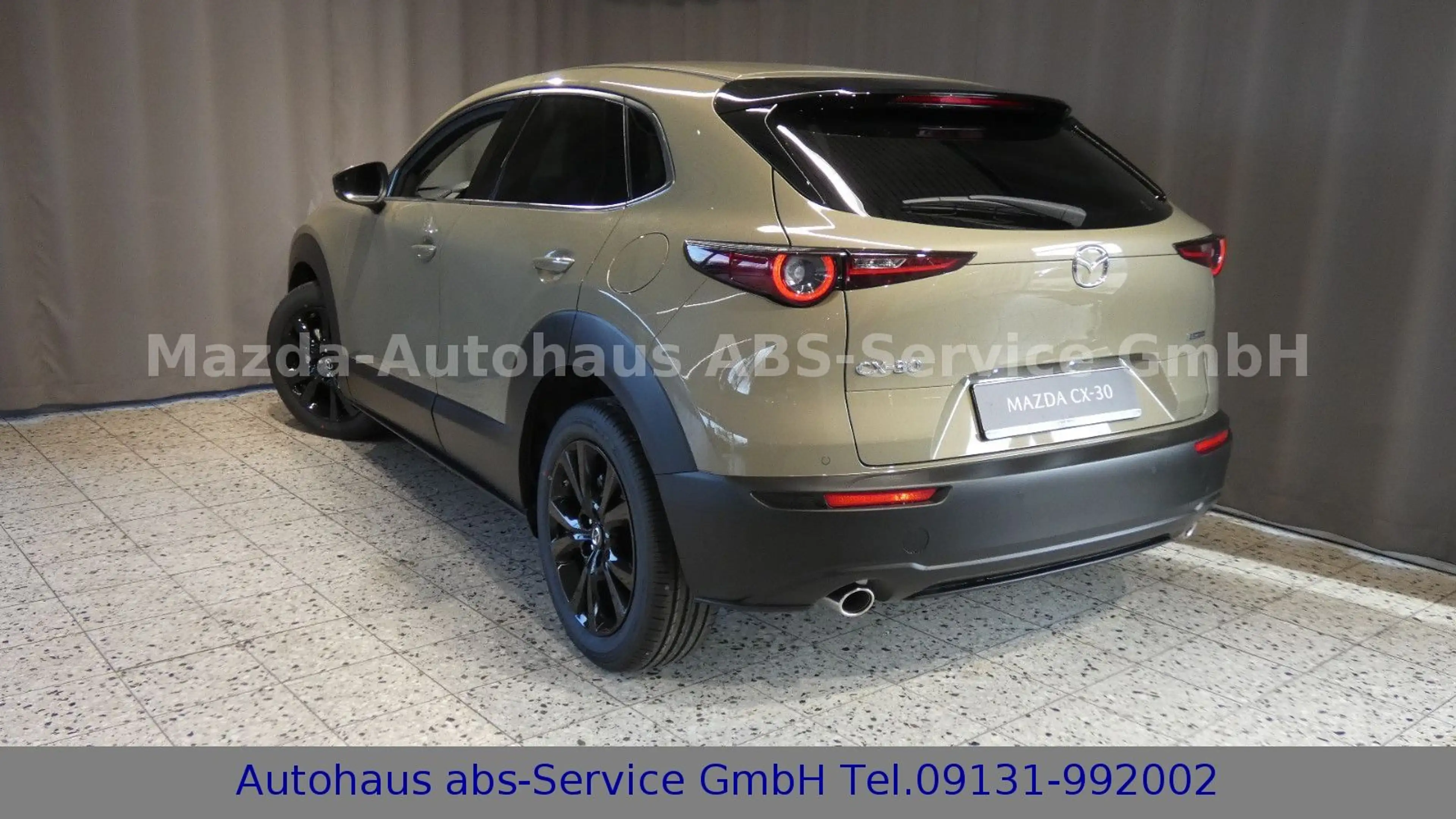 Mazda CX-30 e-SKY-G M-Hybrid 140 Automatik HOMURA — photo 3