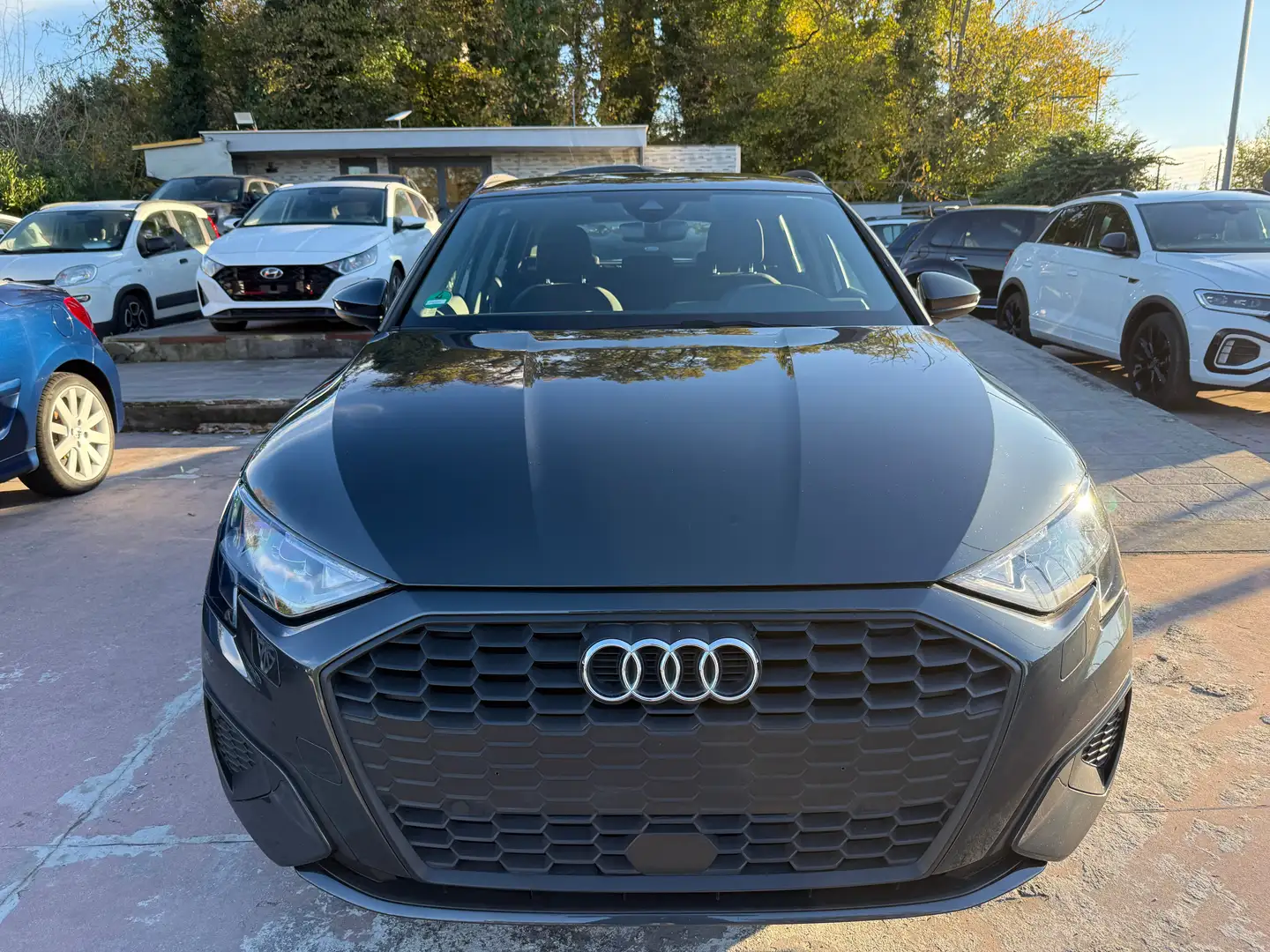 Audi A3 A3 Sportback 40 1.4 tfsi e s-tronic Gris - 2