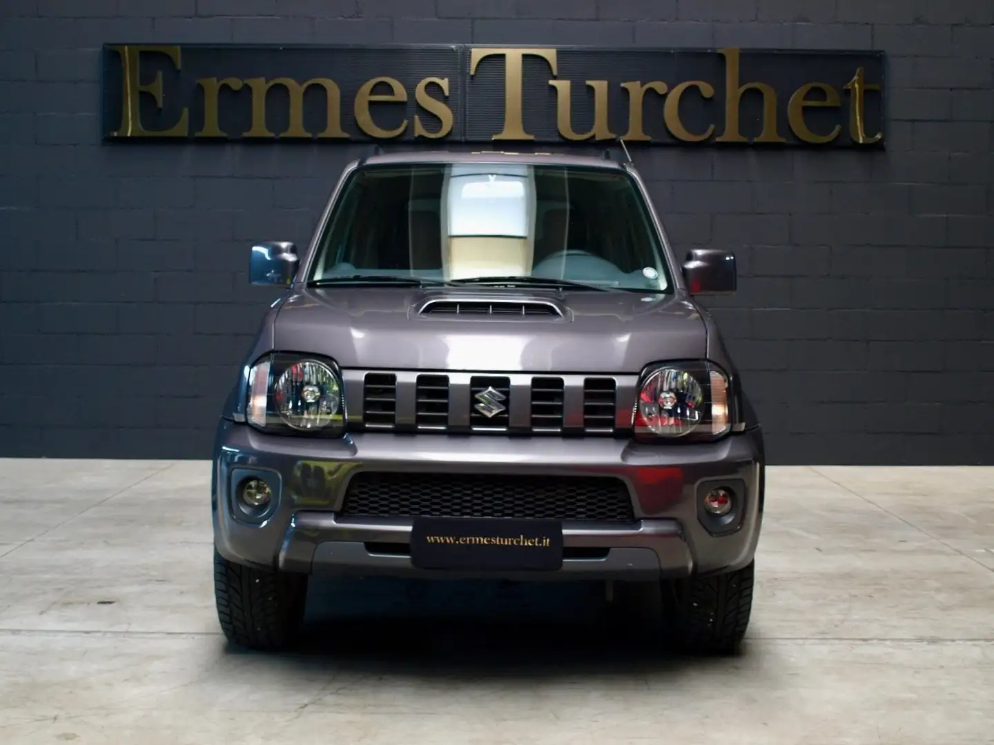 Suzuki Jimny 4 Posti Mod. 2017 Evolution Plus 4wd a Pordenone Gris - 1