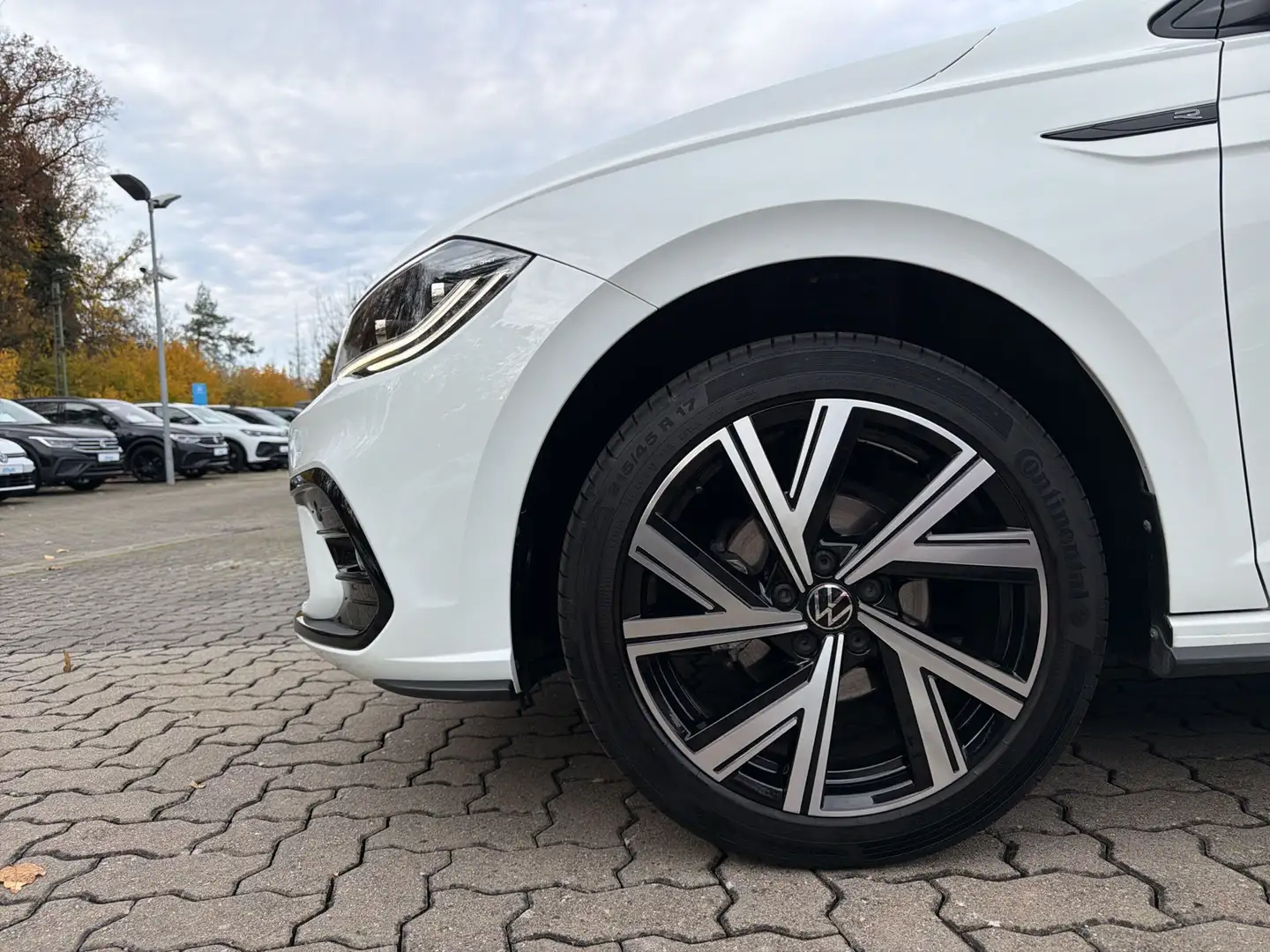 Volkswagen Polo R-Line TSi DSG R-Line Weiß - 2