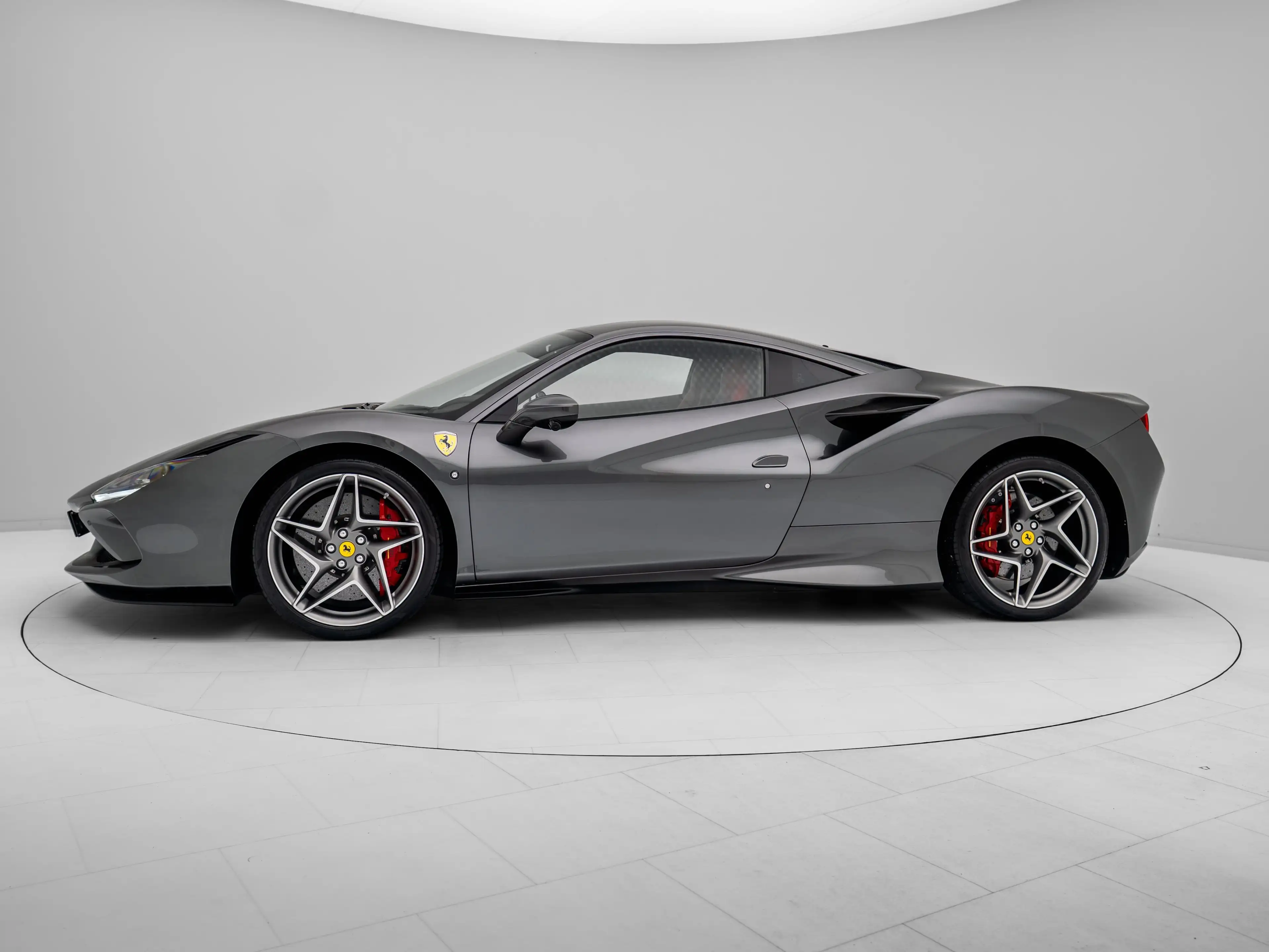 Ferrari F8 Tributo Coupé — photo 13