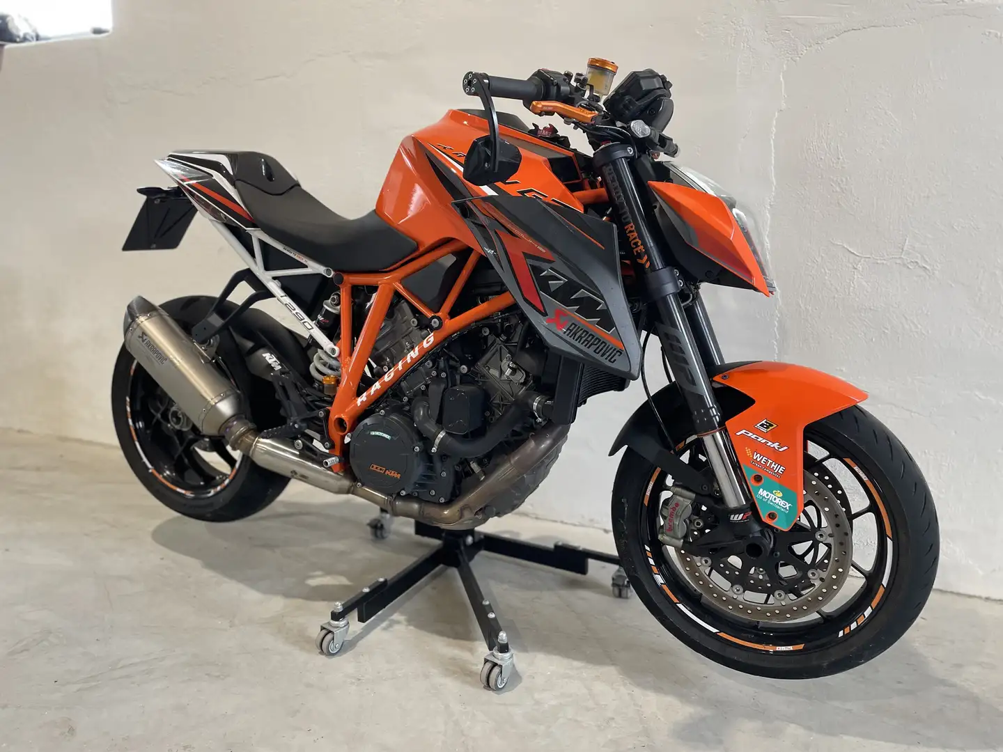 KTM 1290 Super Duke R Naranja - 1