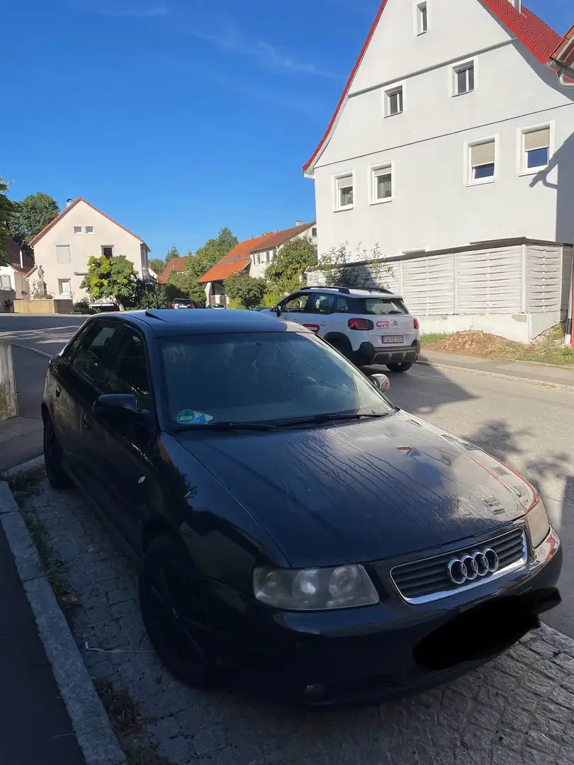 Audi A3 1.6 Ambiente - 2