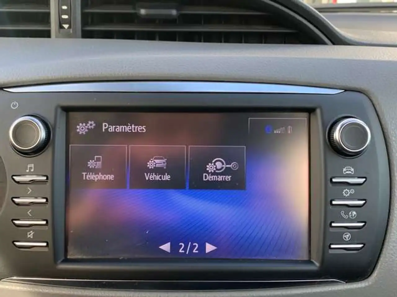 Toyota Yaris Yaris — photo 21