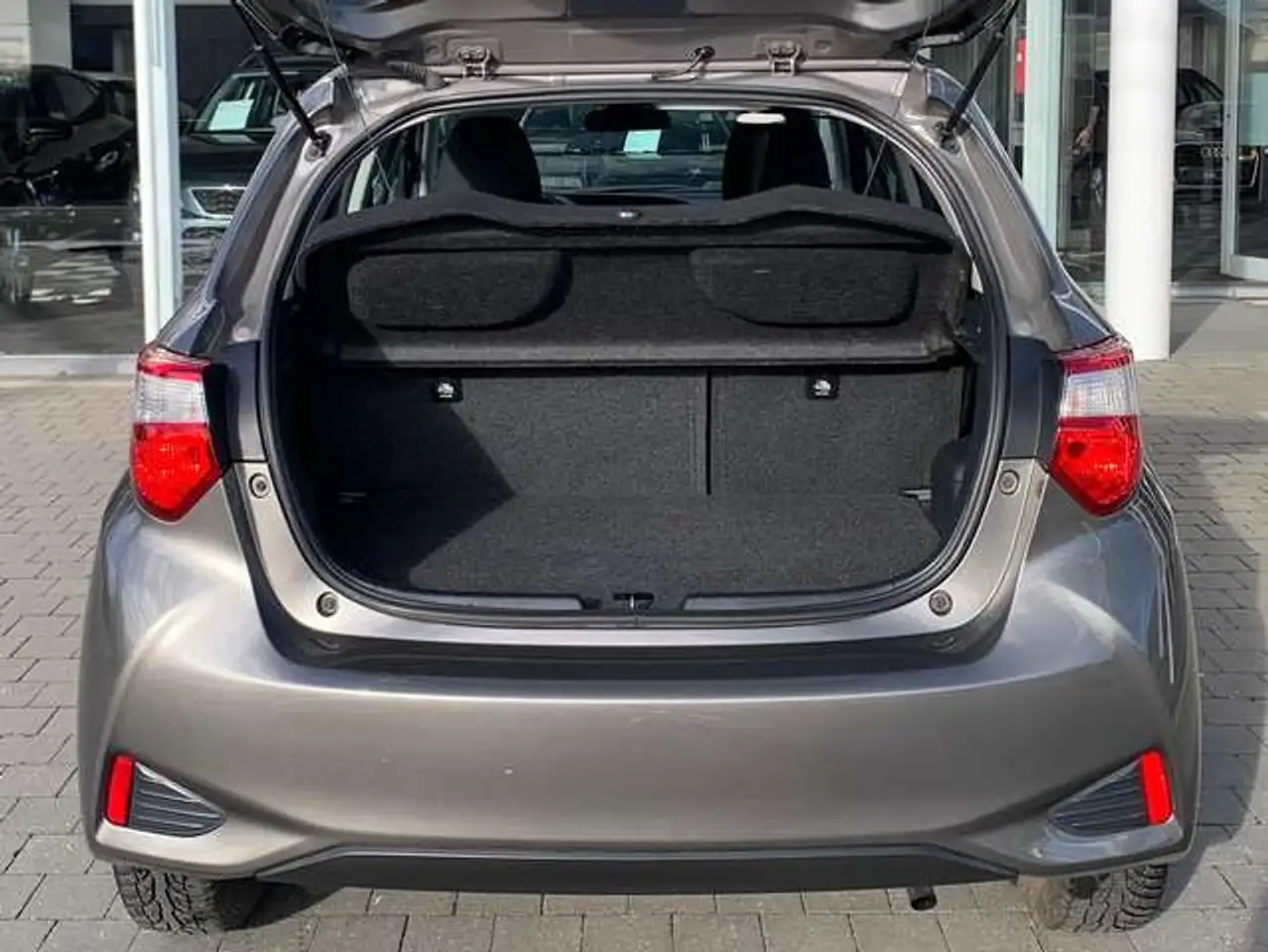 Toyota Yaris Yaris — photo 6