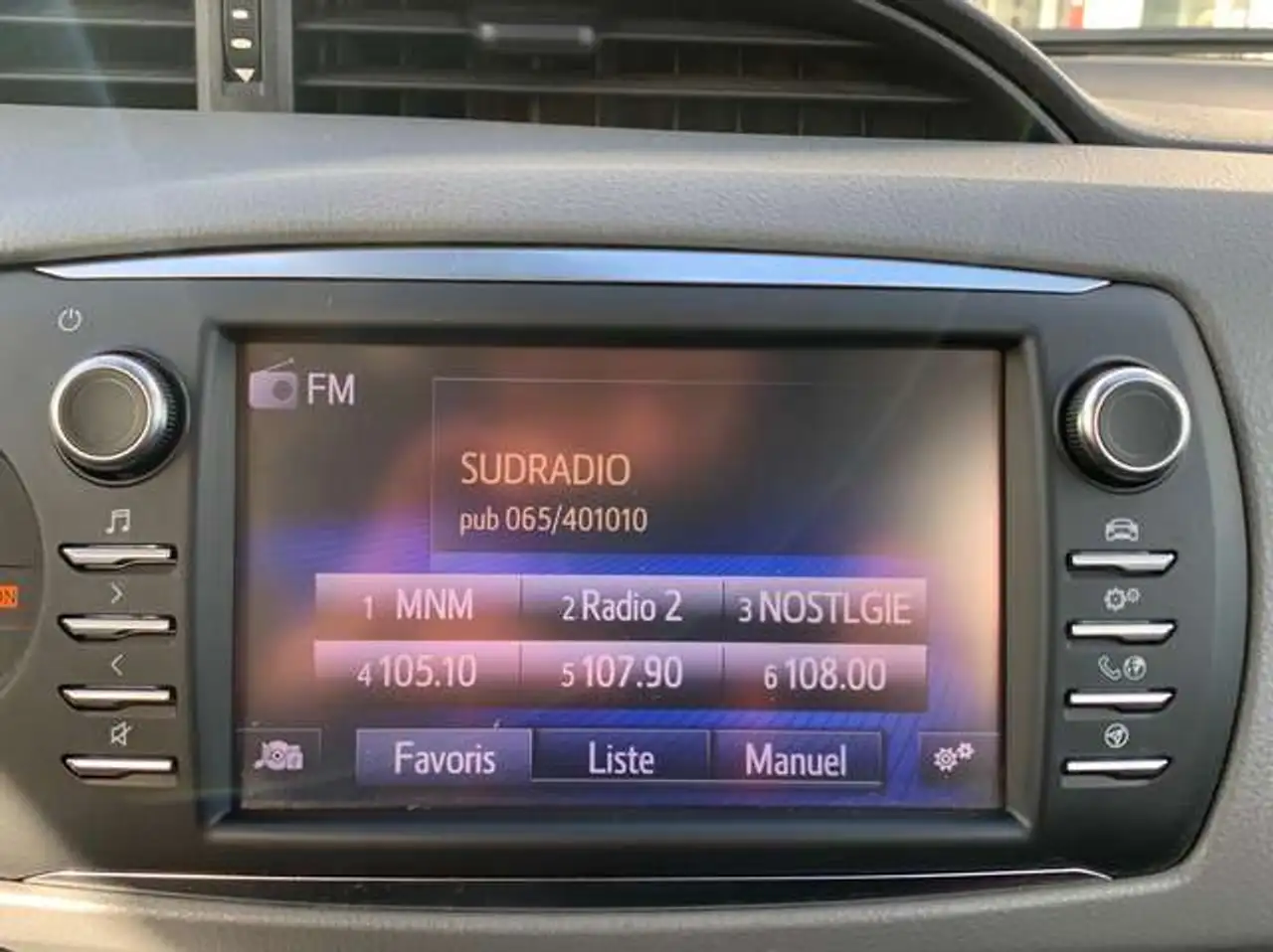 Toyota Yaris Yaris — photo 19