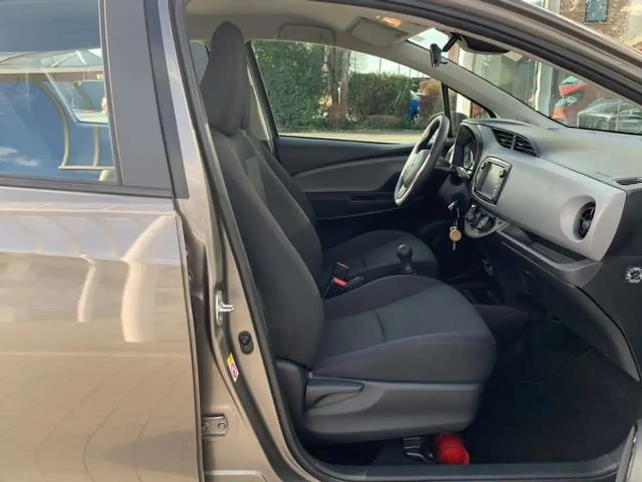 Toyota Yaris Yaris — photo 12