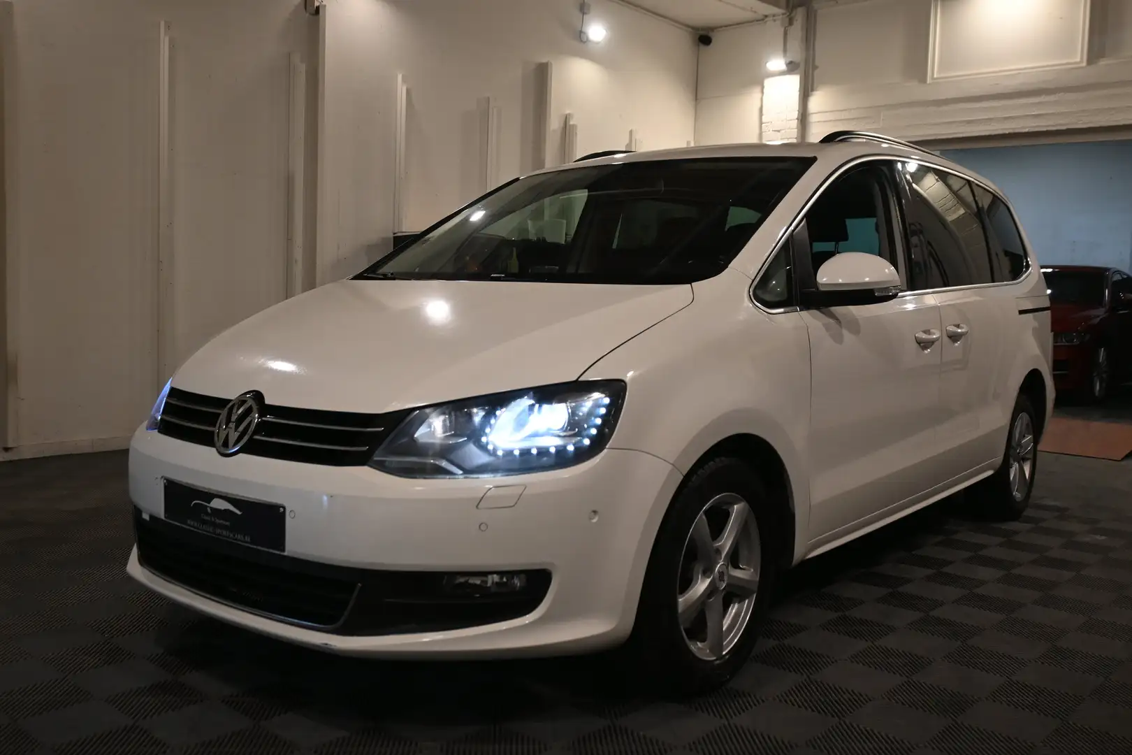 Volkswagen Sharan 1.4 TSI Highline / CAMERA / CARPLAY / TOIT PANO !! Biały - 2