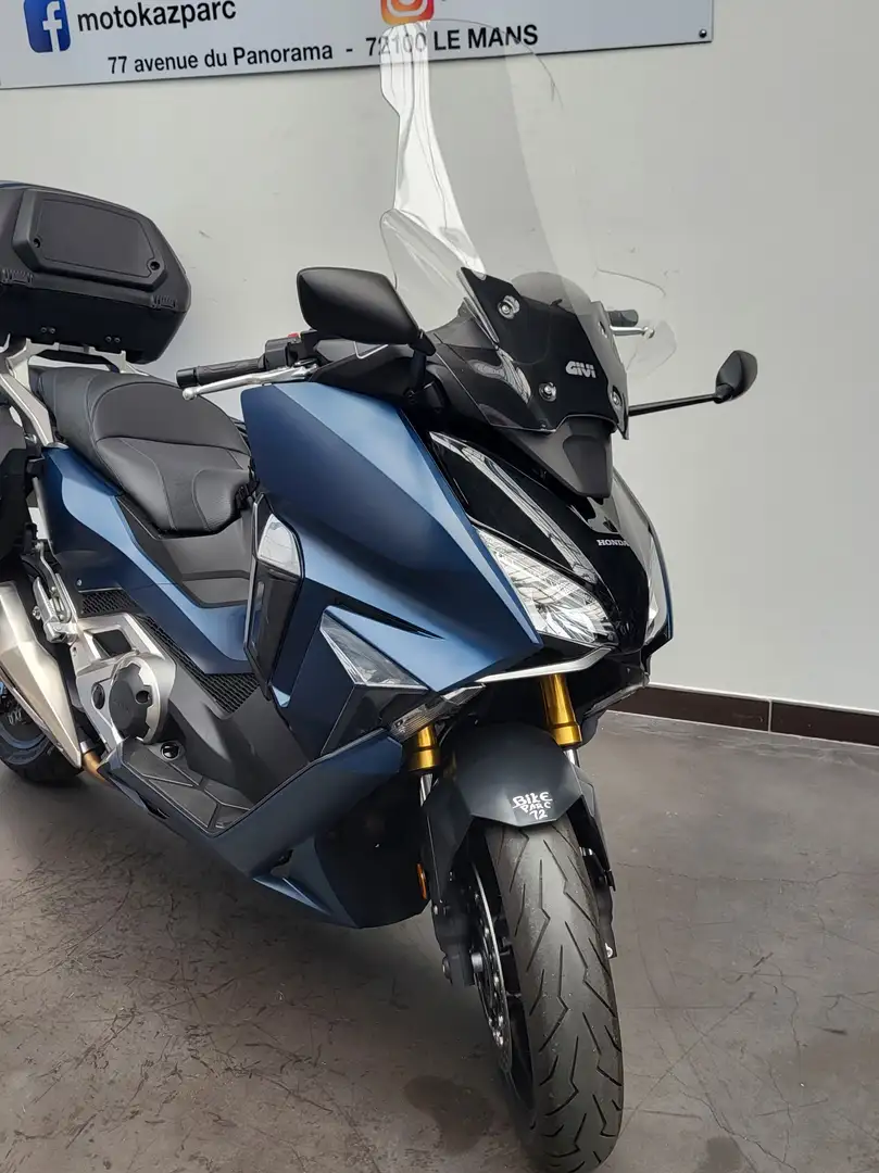 Honda Forza 750 Bleu - 2