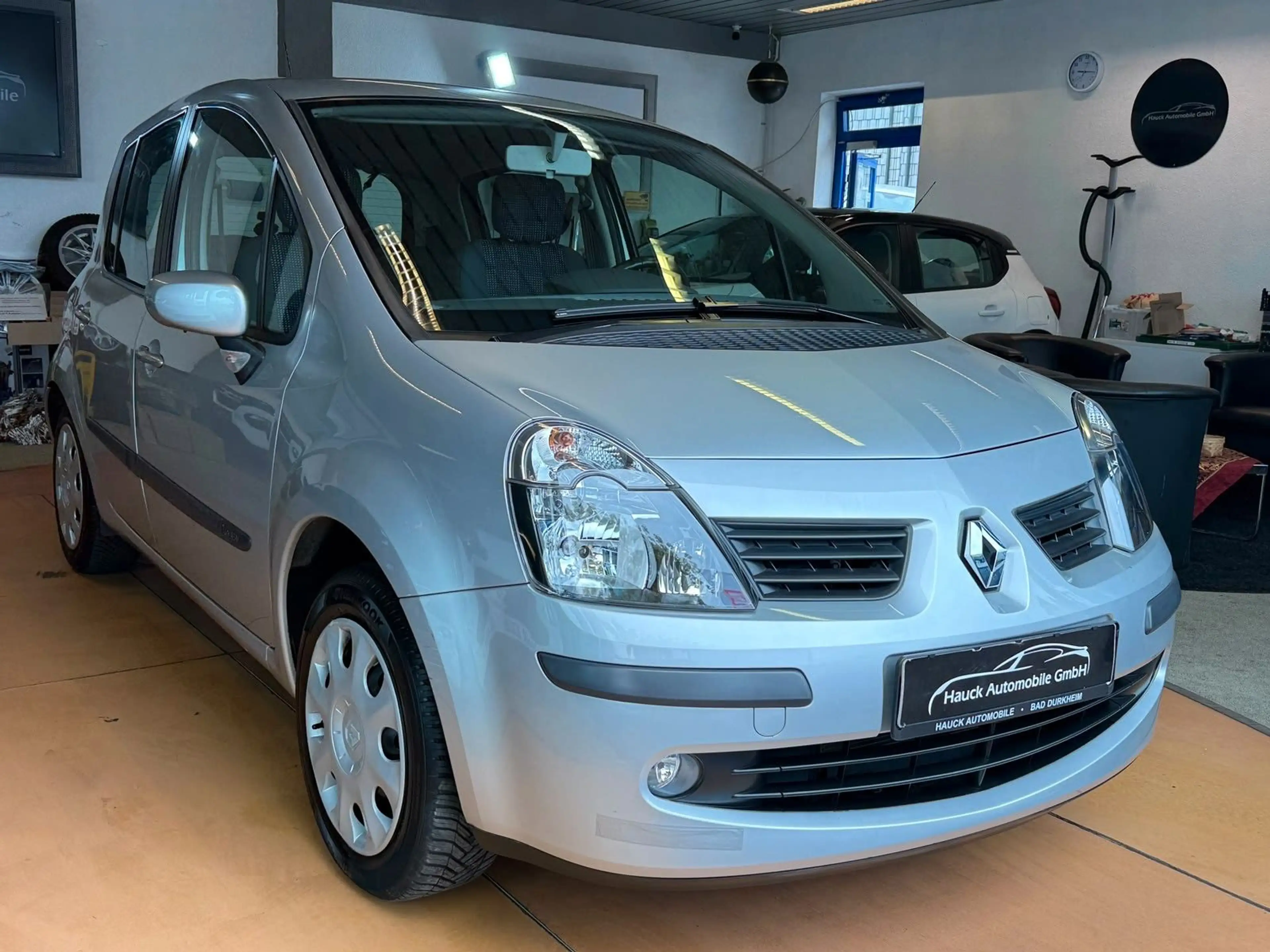 Renault Modus Tech'Run Automatik / 1. Hand / Fahrradträg — photo 6