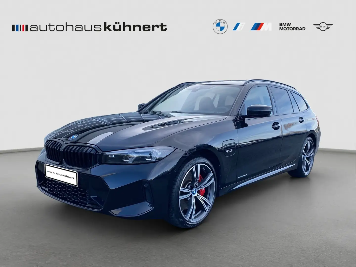 BMW 320 e xDrive ///M-Sport PRO M-Sitze Pano DrvAss RFK Schwarz - 1