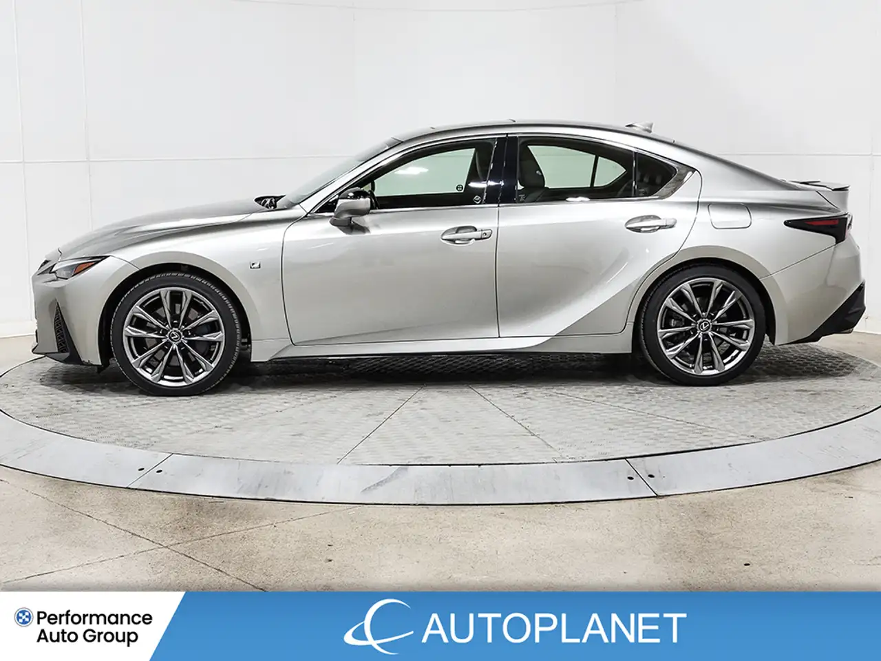 Lexus IS снимка Lexus IS