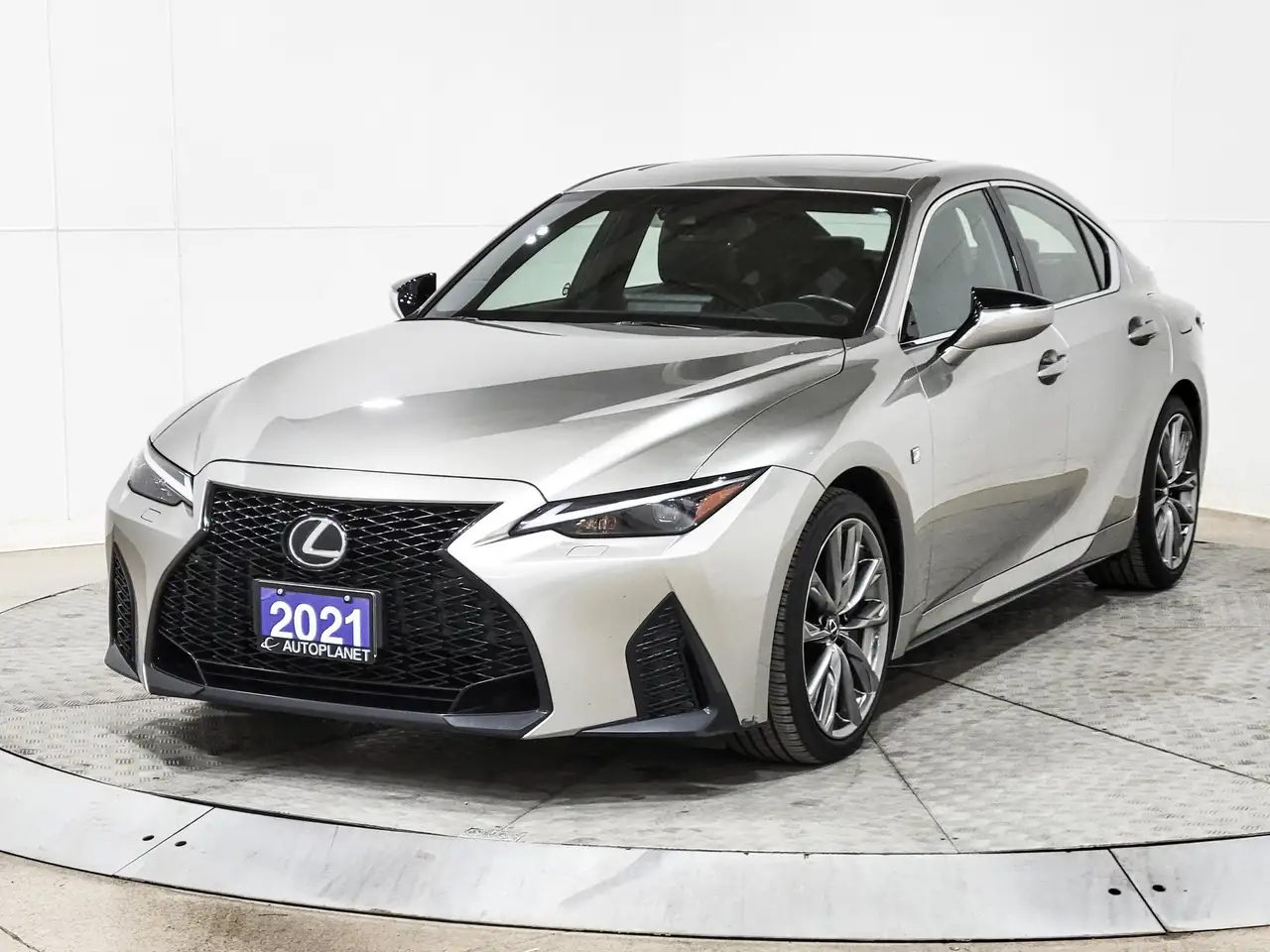 Lexus IS снимка Lexus IS