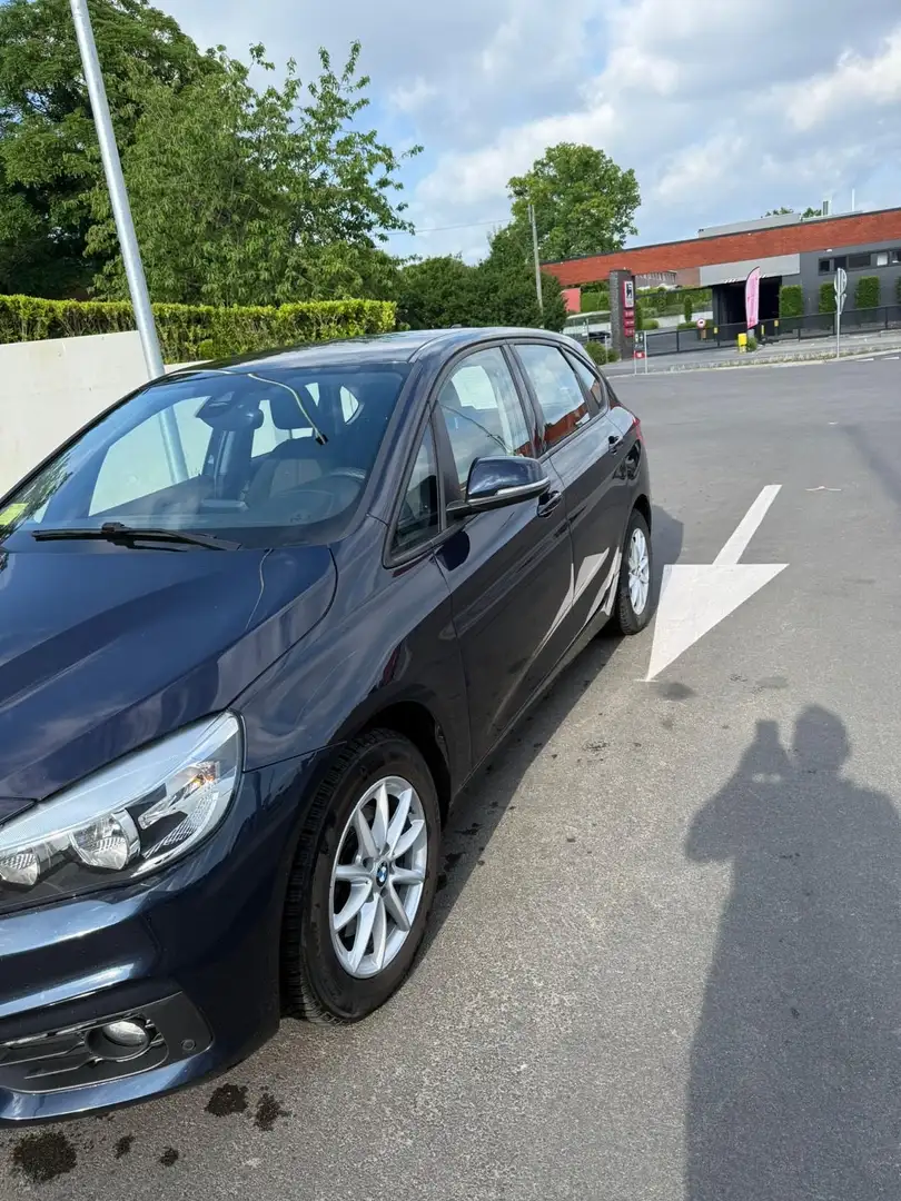 BMW 218 - 2