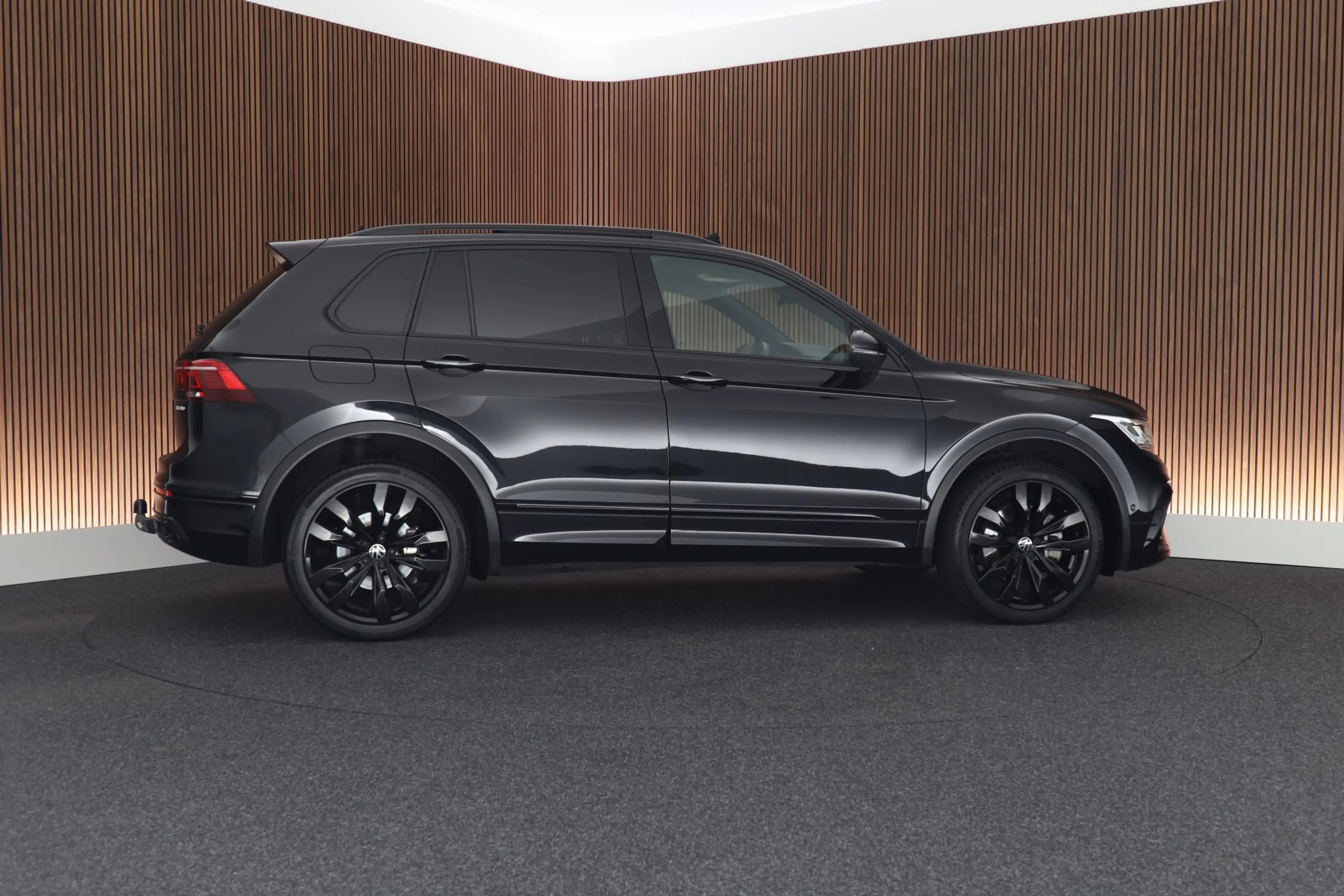 Volkswagen Tiguan 1.4 TSI 245pk eHybrid R-Line Business+ Black Style — photo 12