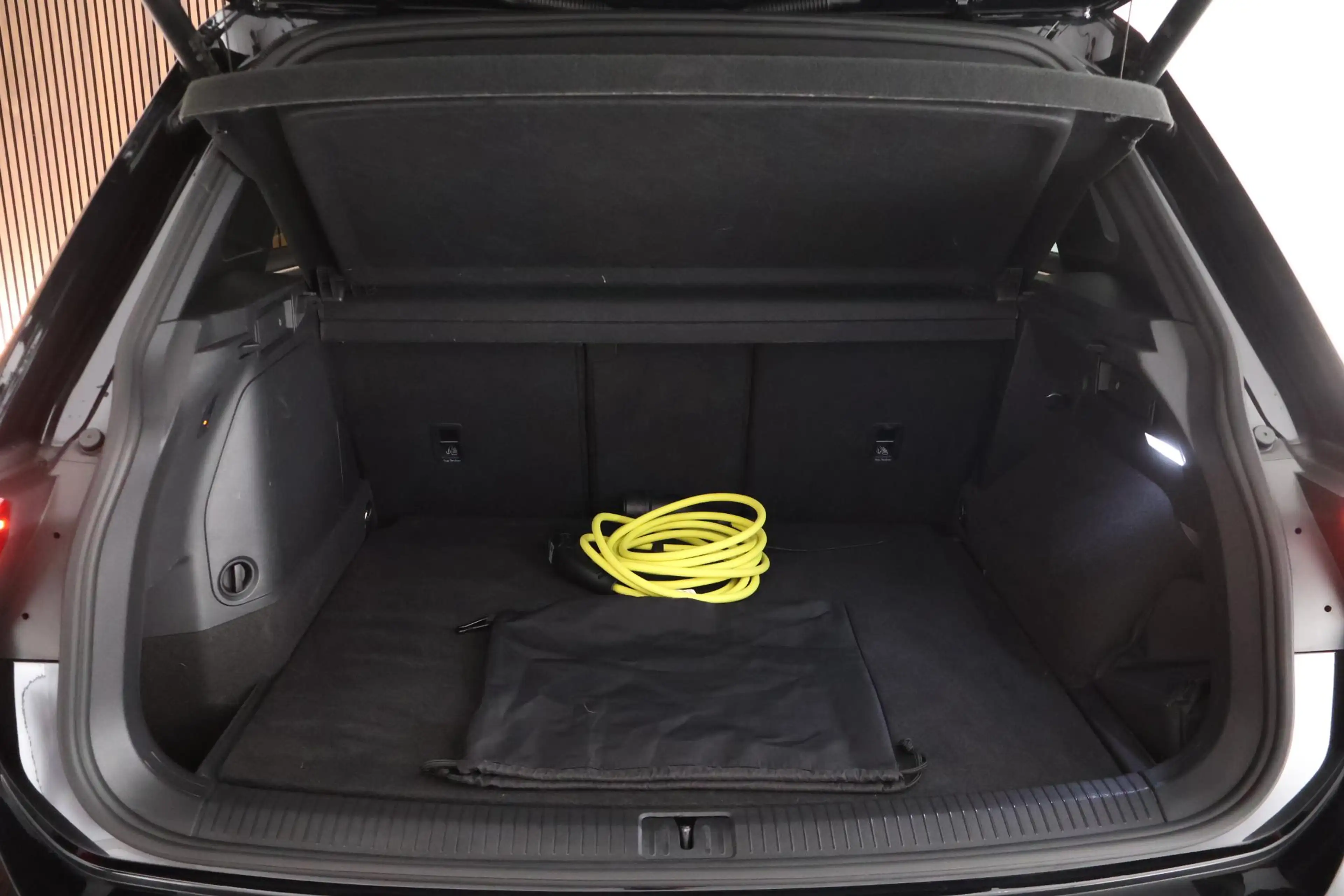 Volkswagen Tiguan 1.4 TSI 245pk eHybrid R-Line Business+ Black Style — photo 45