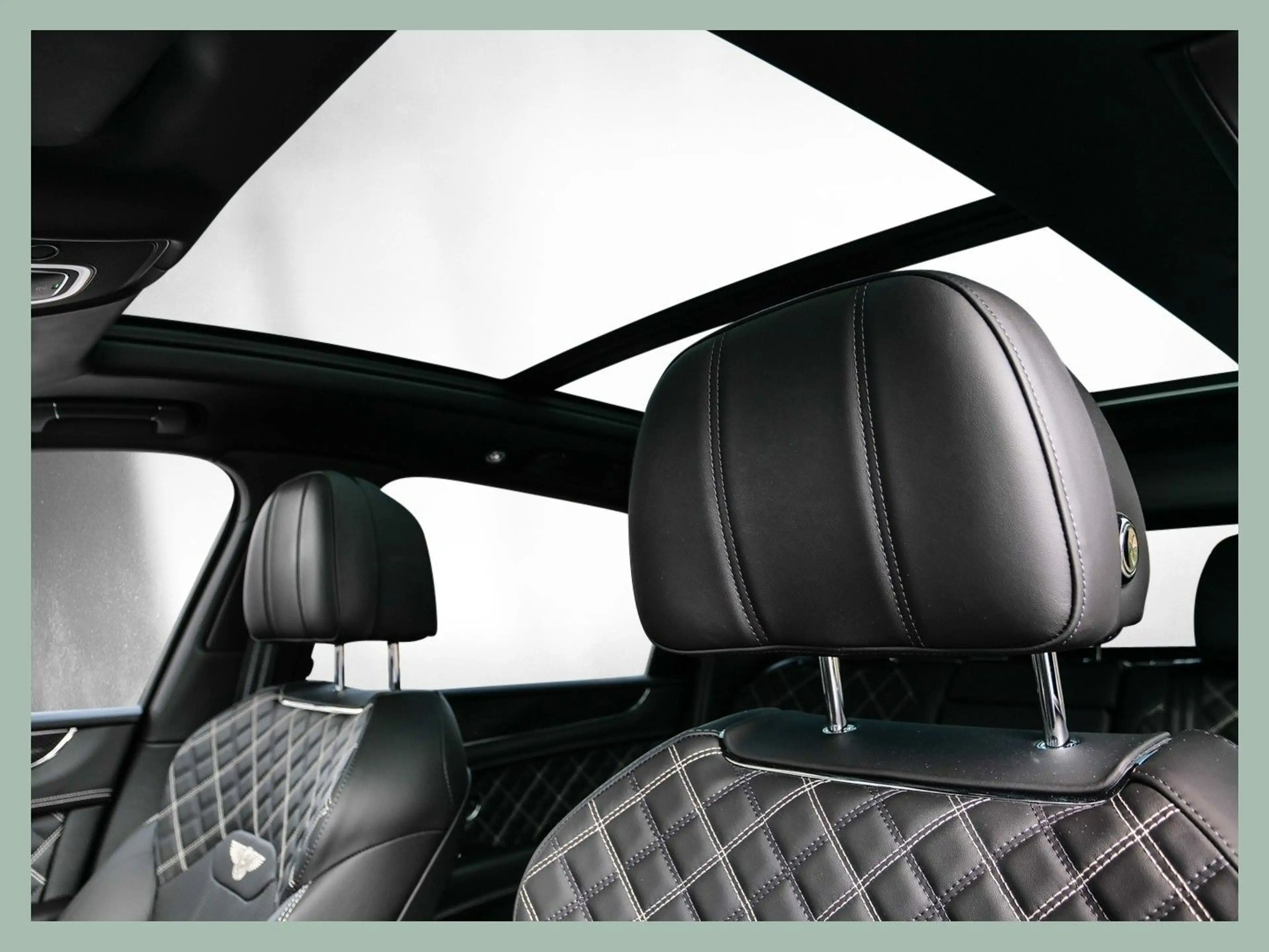 Bentley Bentayga V8 First Edition // BENTLEY DÜSSELDORF — photo 10