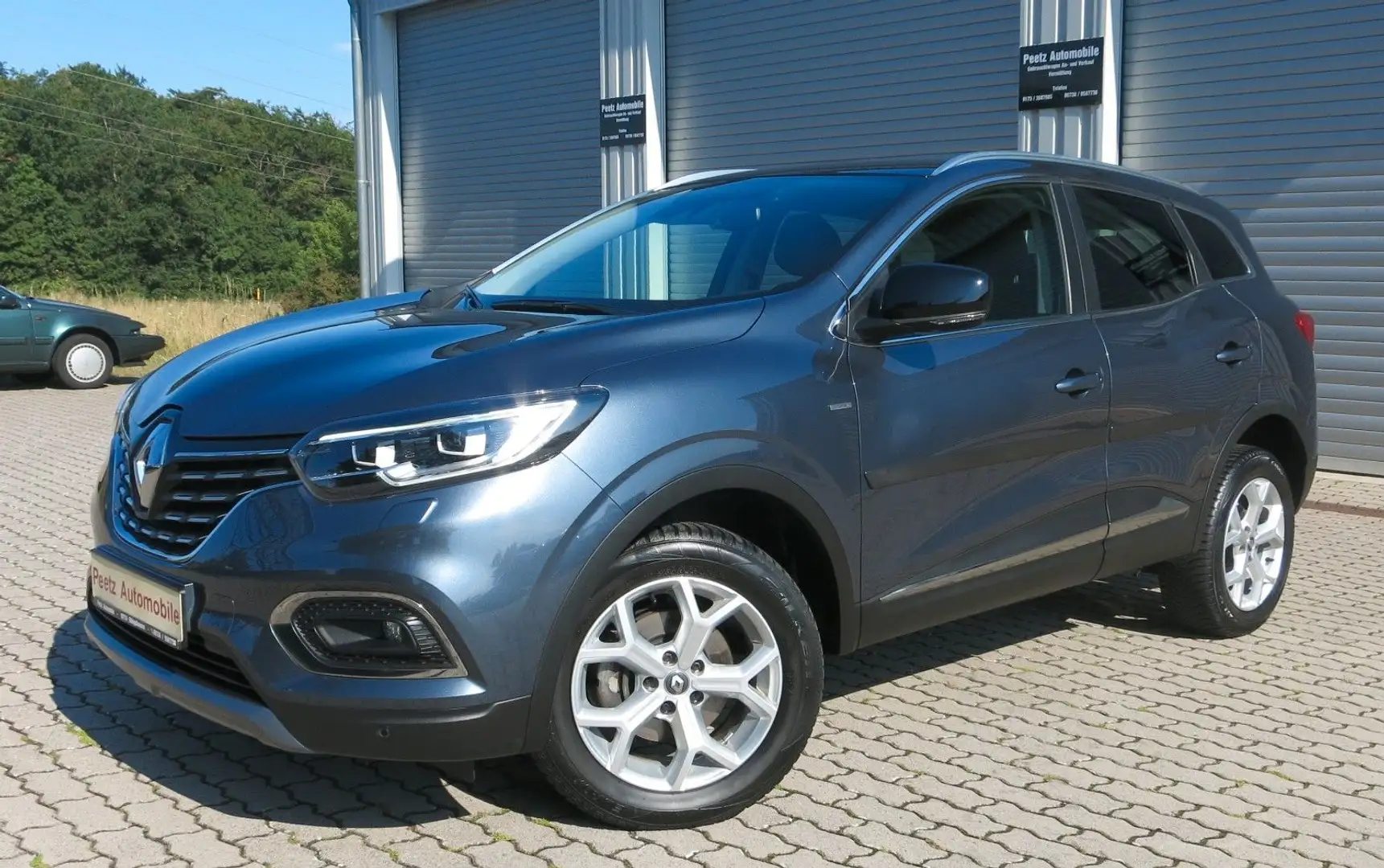 Renault Kadjar Bose Edition 4x4,Navi, Sitzh,1.Hand,Klima Gris - 1
