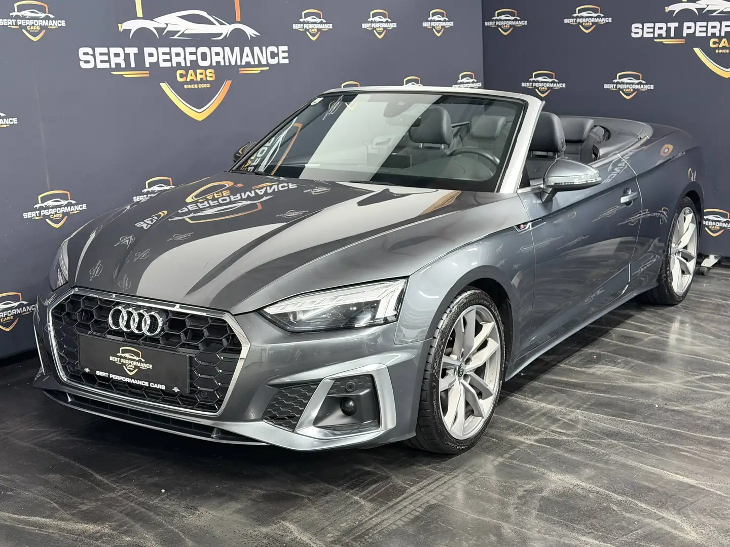Audi A5 40 TFSI S line Grau - 1