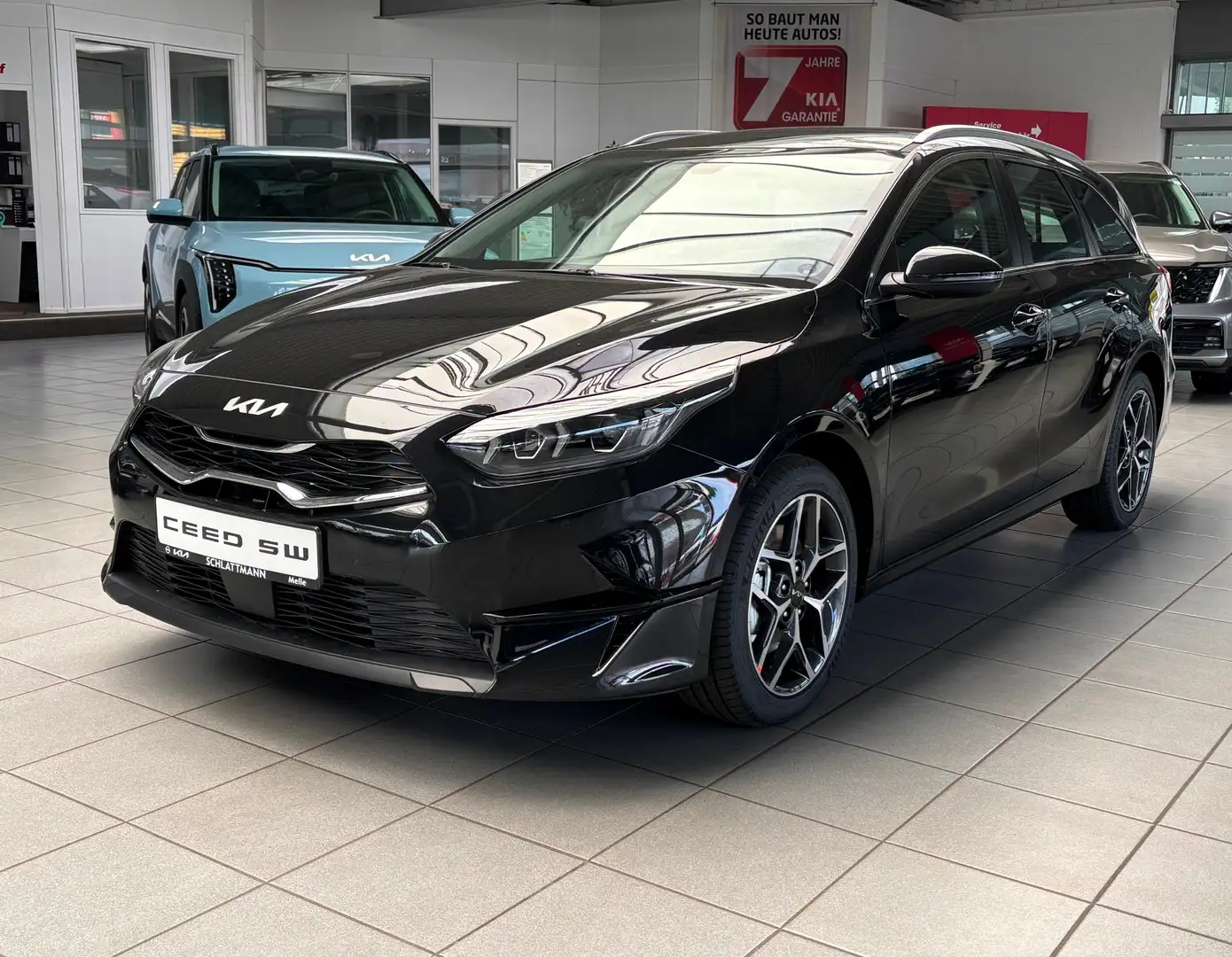 Kia Ceed SW / cee'd SW 1.5 Benzin Automatik "Spirit+P1" *PDC*LED*RFK* Noir - 2