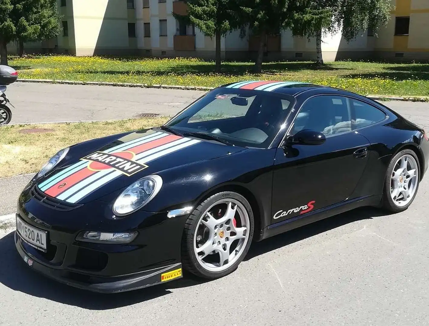 Porsche 911 GT2 Schwarz - 1