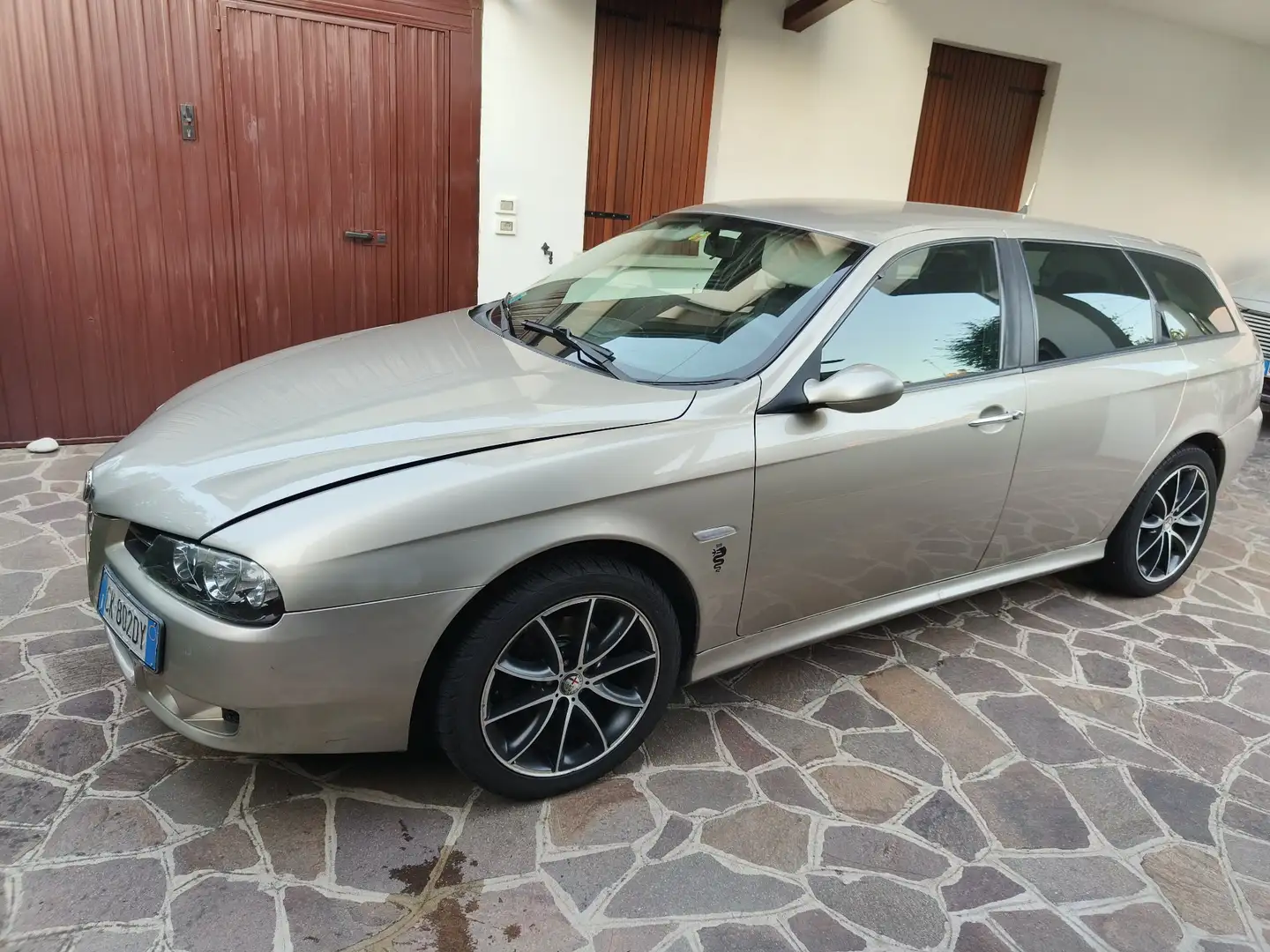 Alfa Romeo 156 Sportwagon 1.9 JTD 16V Distinctive - 2