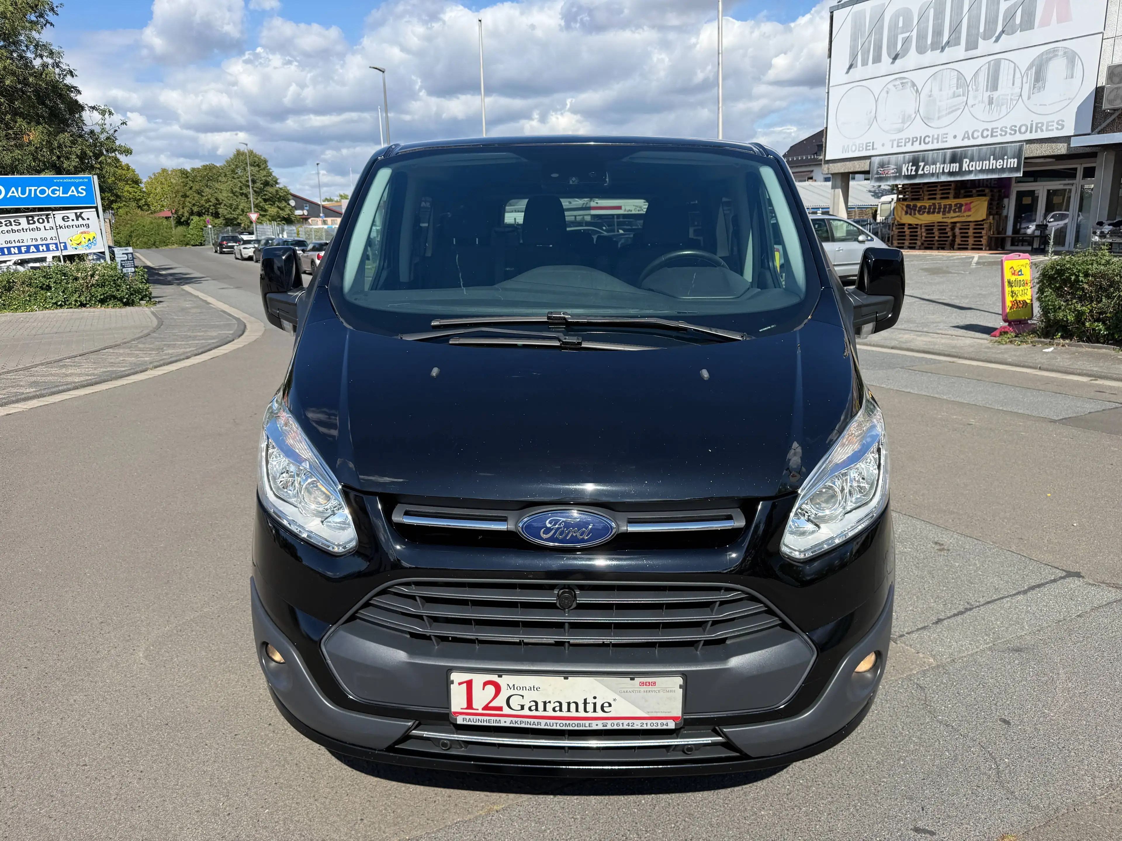 Ford Tourneo Custom 2.0 TDCi 310 L2 Tourneo Titanium (AHK*8xSITZER) — photo 2