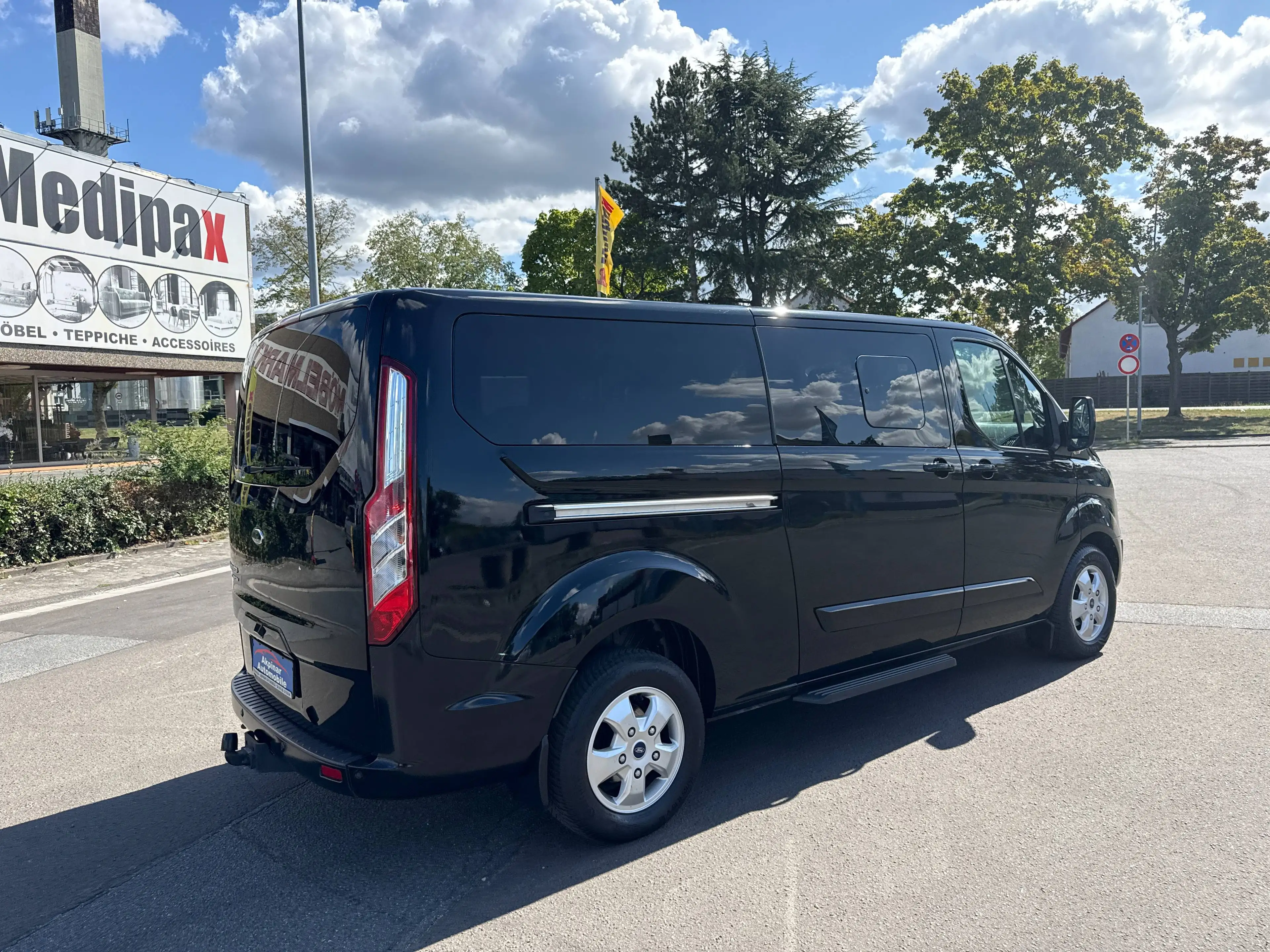 Ford Tourneo Custom 2.0 TDCi 310 L2 Tourneo Titanium (AHK*8xSITZER) — photo 5