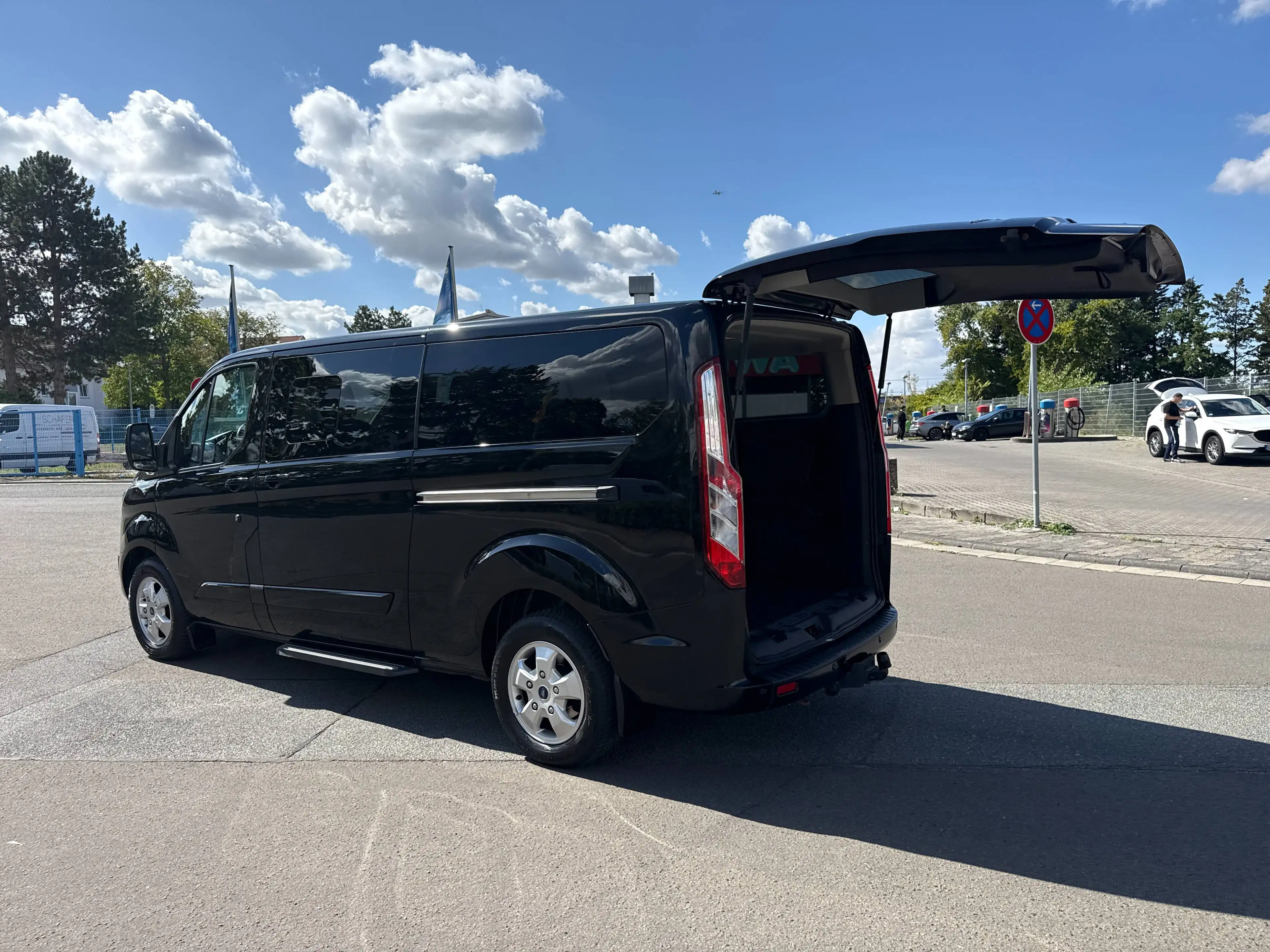 Ford Tourneo Custom 2.0 TDCi 310 L2 Tourneo Titanium (AHK*8xSITZER) — photo 7