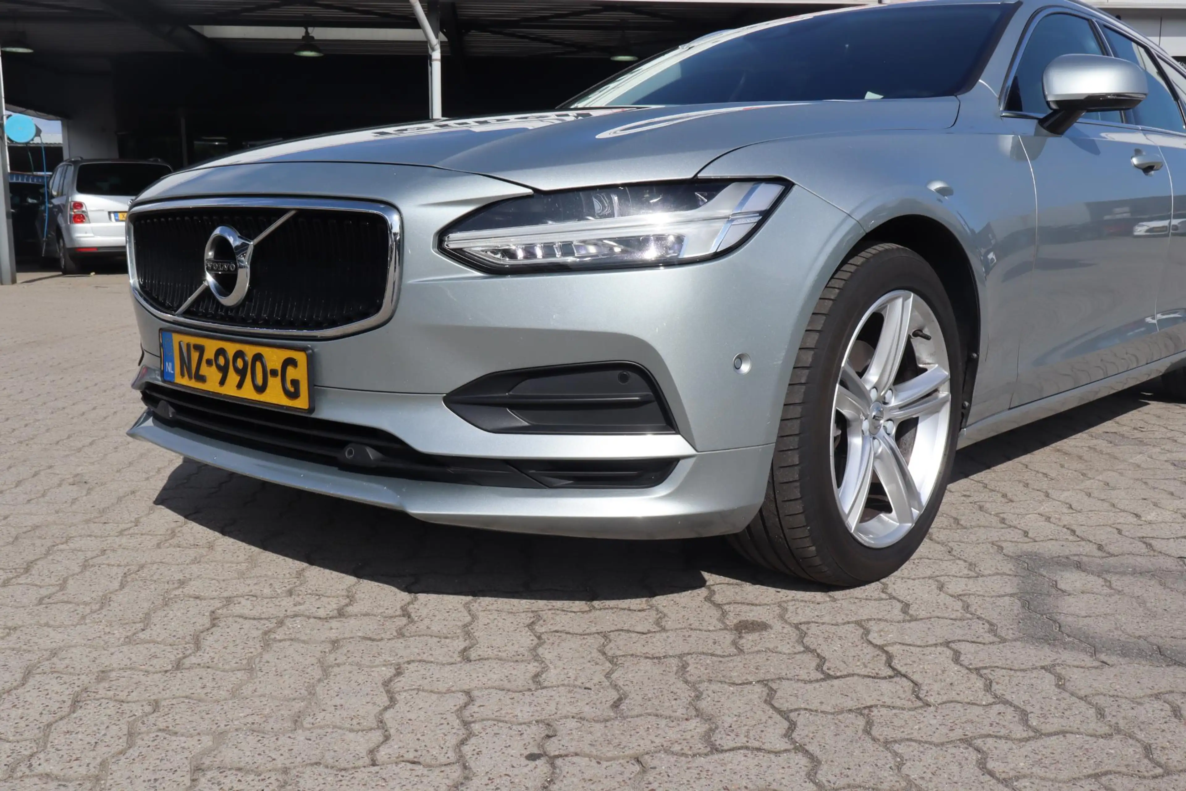 Volvo V90 2.0 D3 Momentum | Leder |  Adaptive cruis | Trekha — photo 3