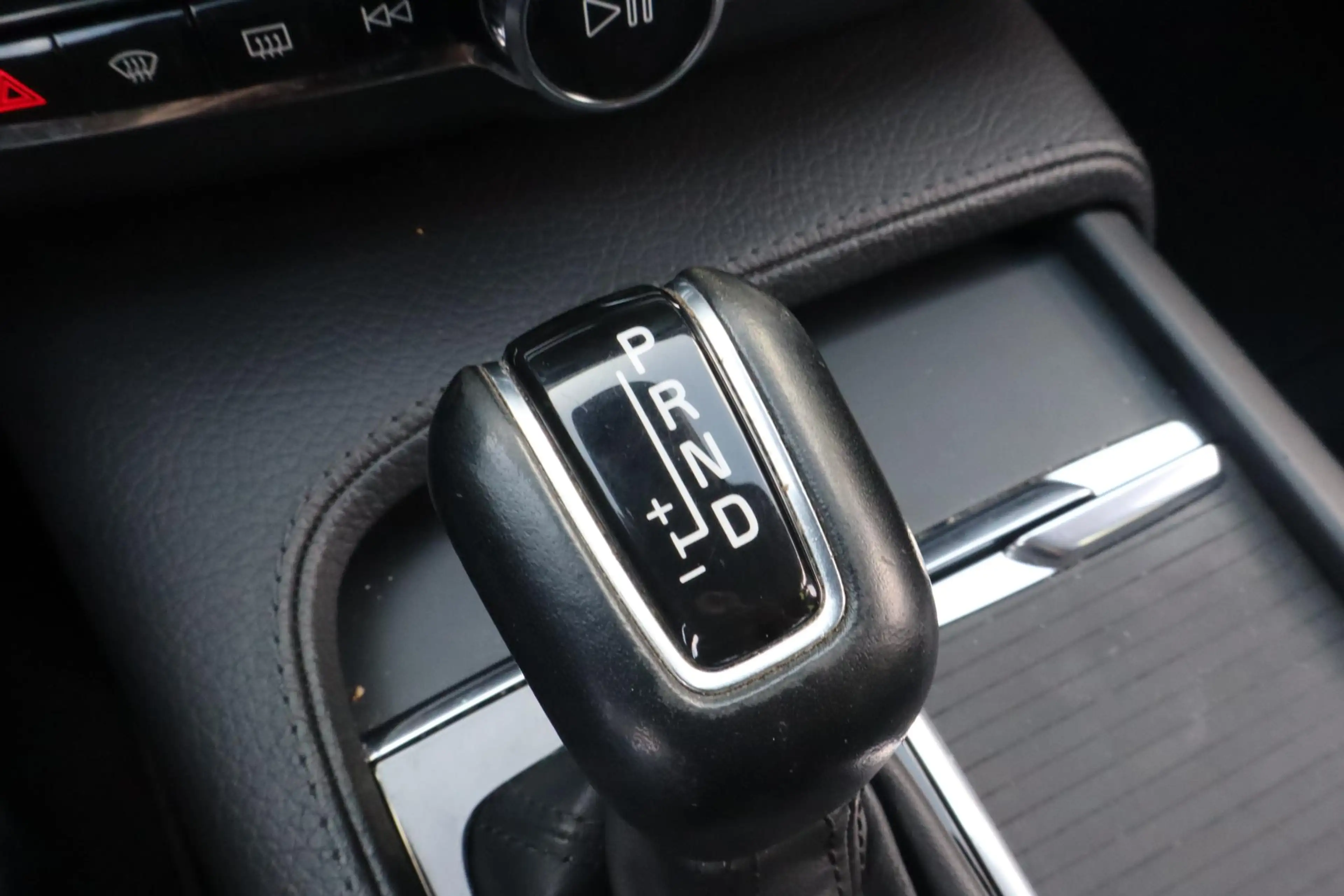 Volvo V90 2.0 D3 Momentum | Leder |  Adaptive cruis | Trekha — photo 19