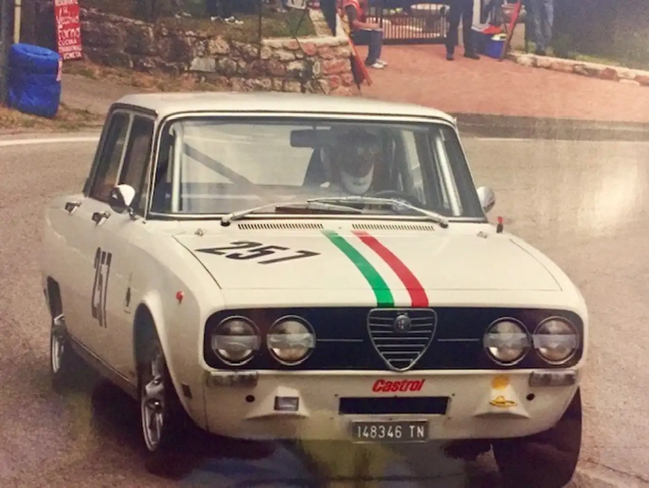 Alfa Romeo 2000 Gruppo 1, foto 1