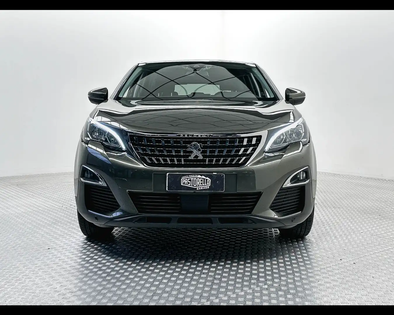 Peugeot 3008 PureTech Turbo 130 S&S Active Grau - 2