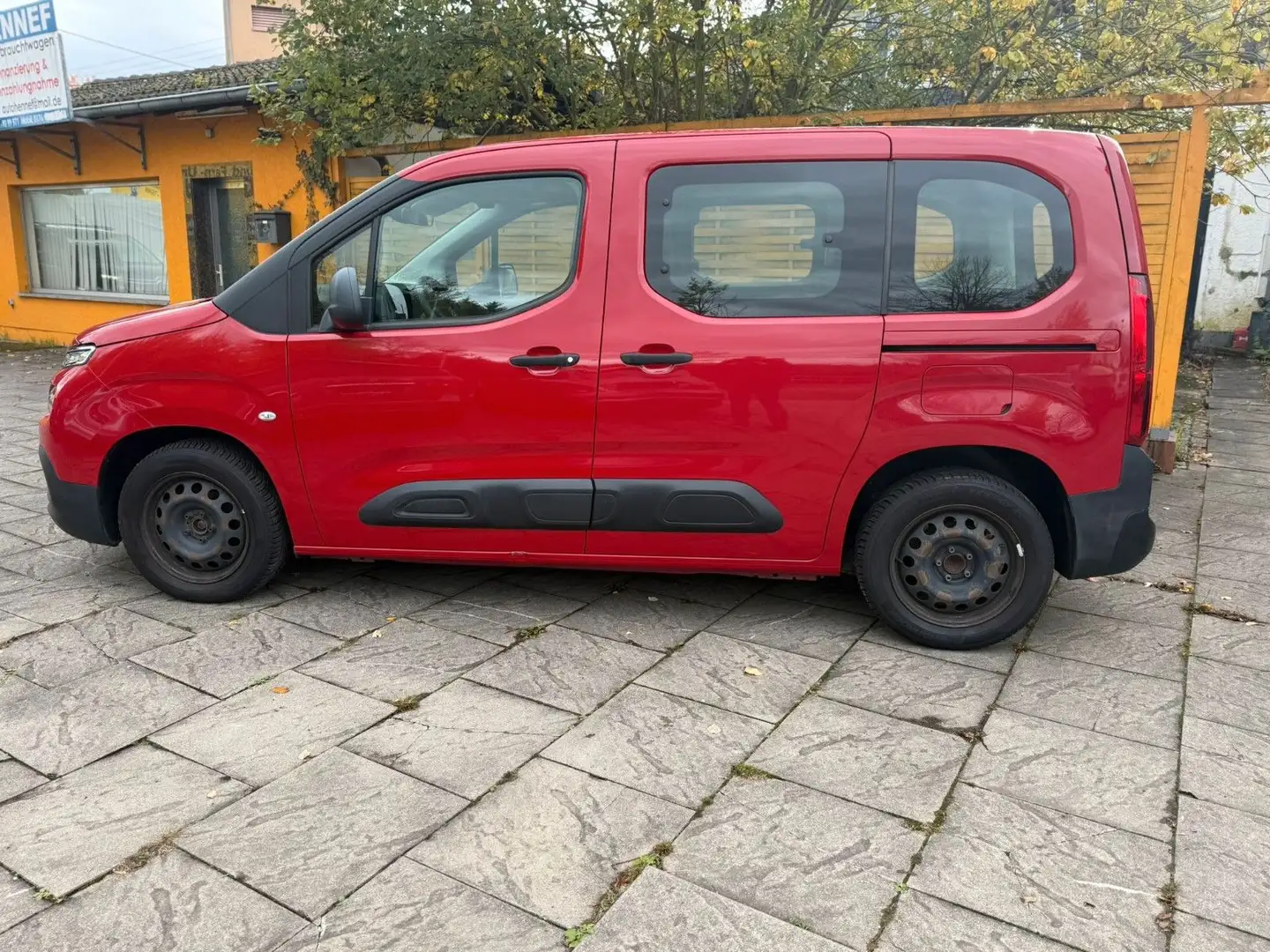 Citroen Berlingo M Puretech 110 Rouge - 2