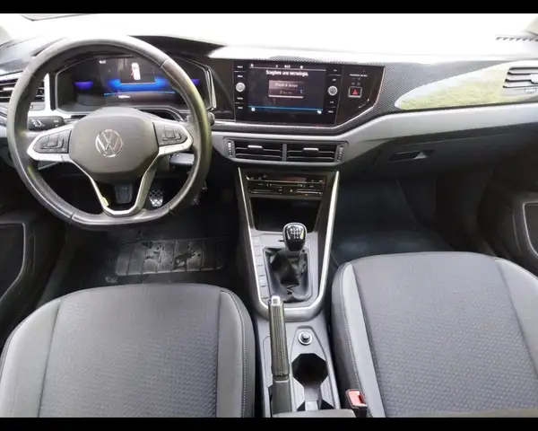 Volkswagen Polo view 10