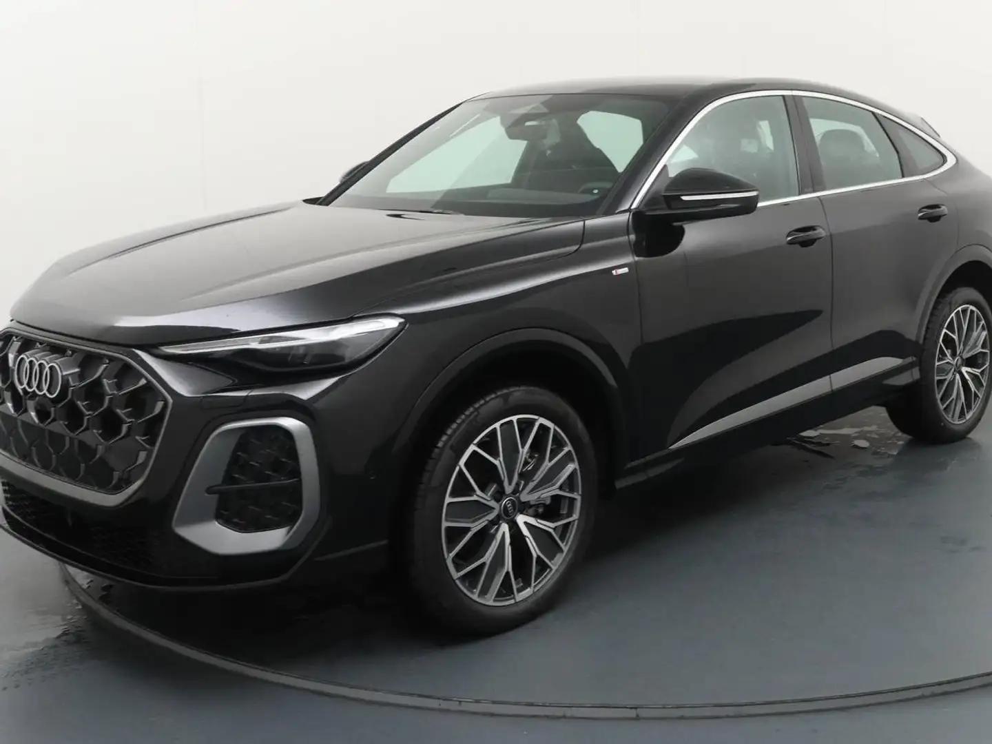 Audi Q5 Q5 SPB 2.0 TDI mhev+ S-Line Quattro 204CV S-Tronic Zwart - 1