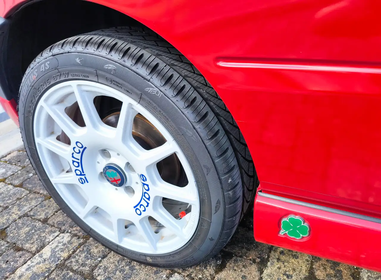 Alfa Romeo 145 2.0 QV 155cv ASI, foto 6