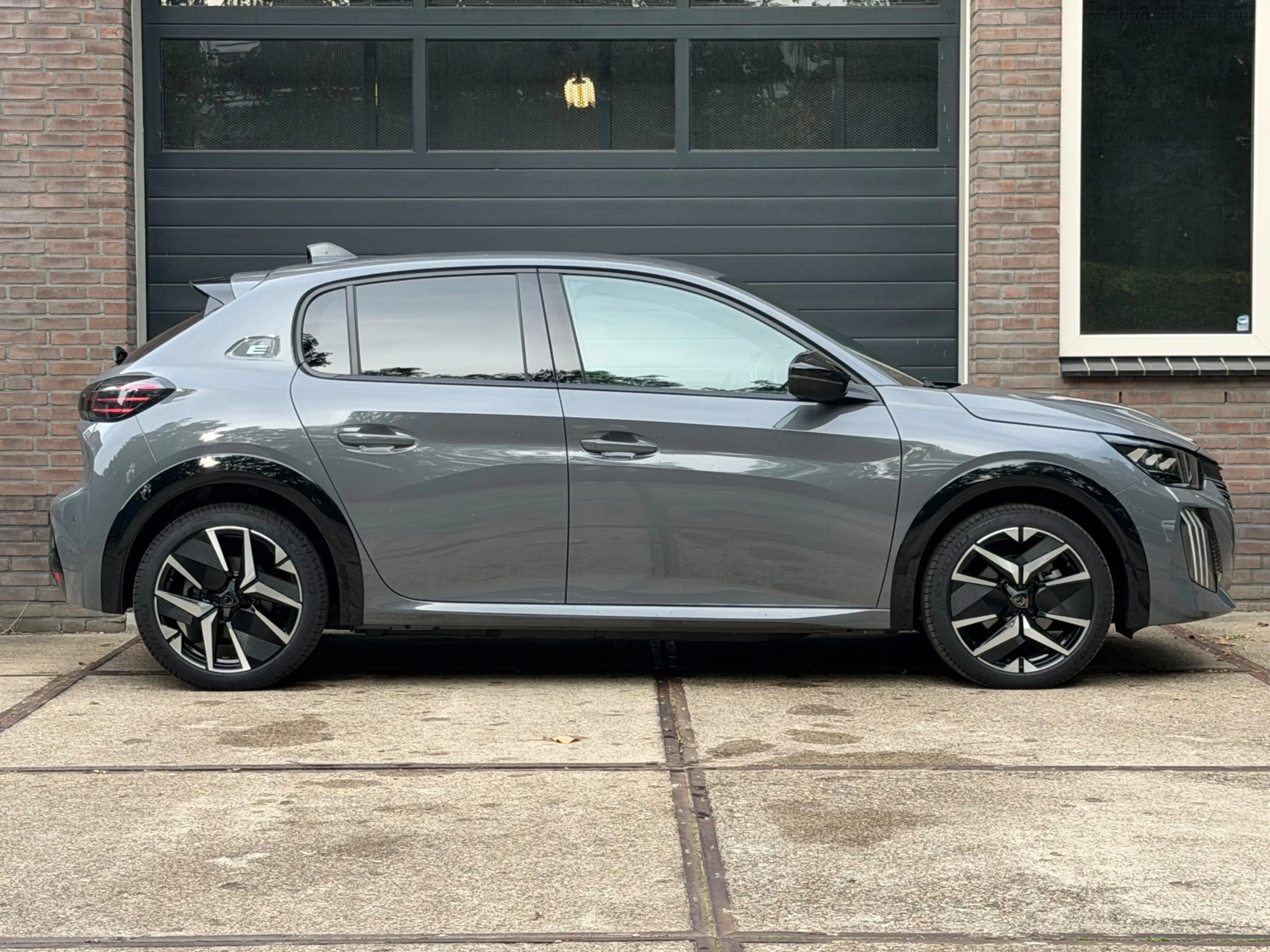 Peugeot e-208 EV GT 51 kWh 156PK | ACC | — photo 4