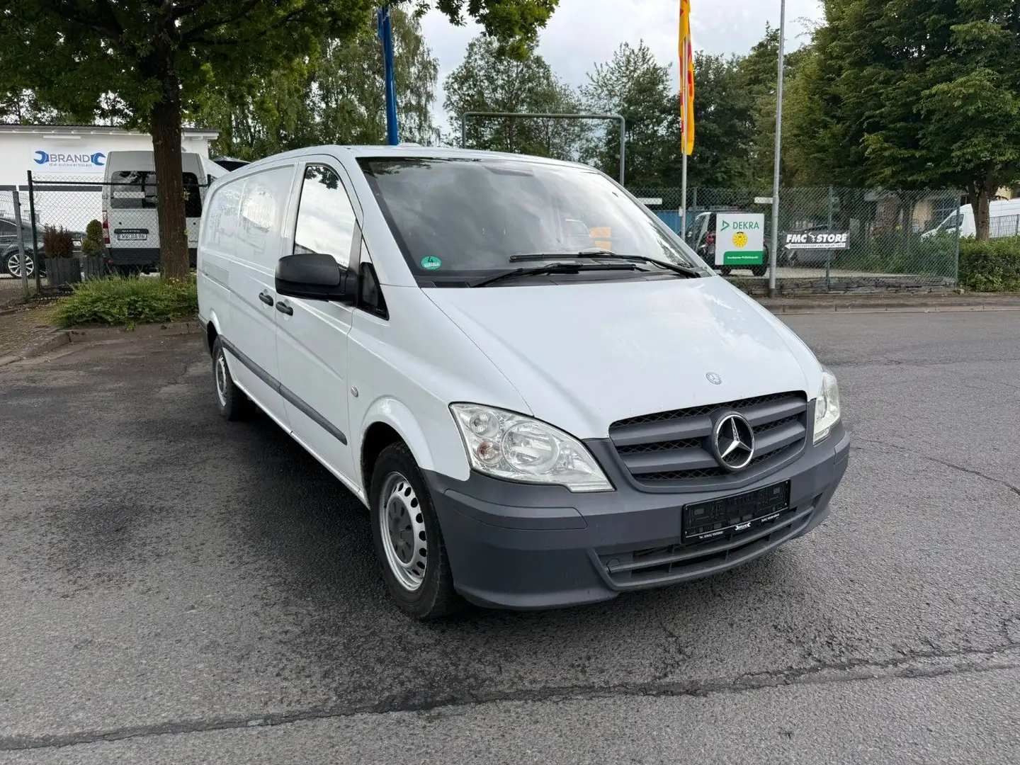 Mercedes-Benz Vito Kasten 110 CDI extralang*1Hand*ServiceVoll* Biały - 1