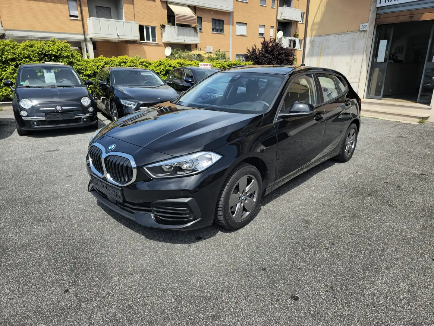 BMW 118 F40 118i 140cv Zwart - 1