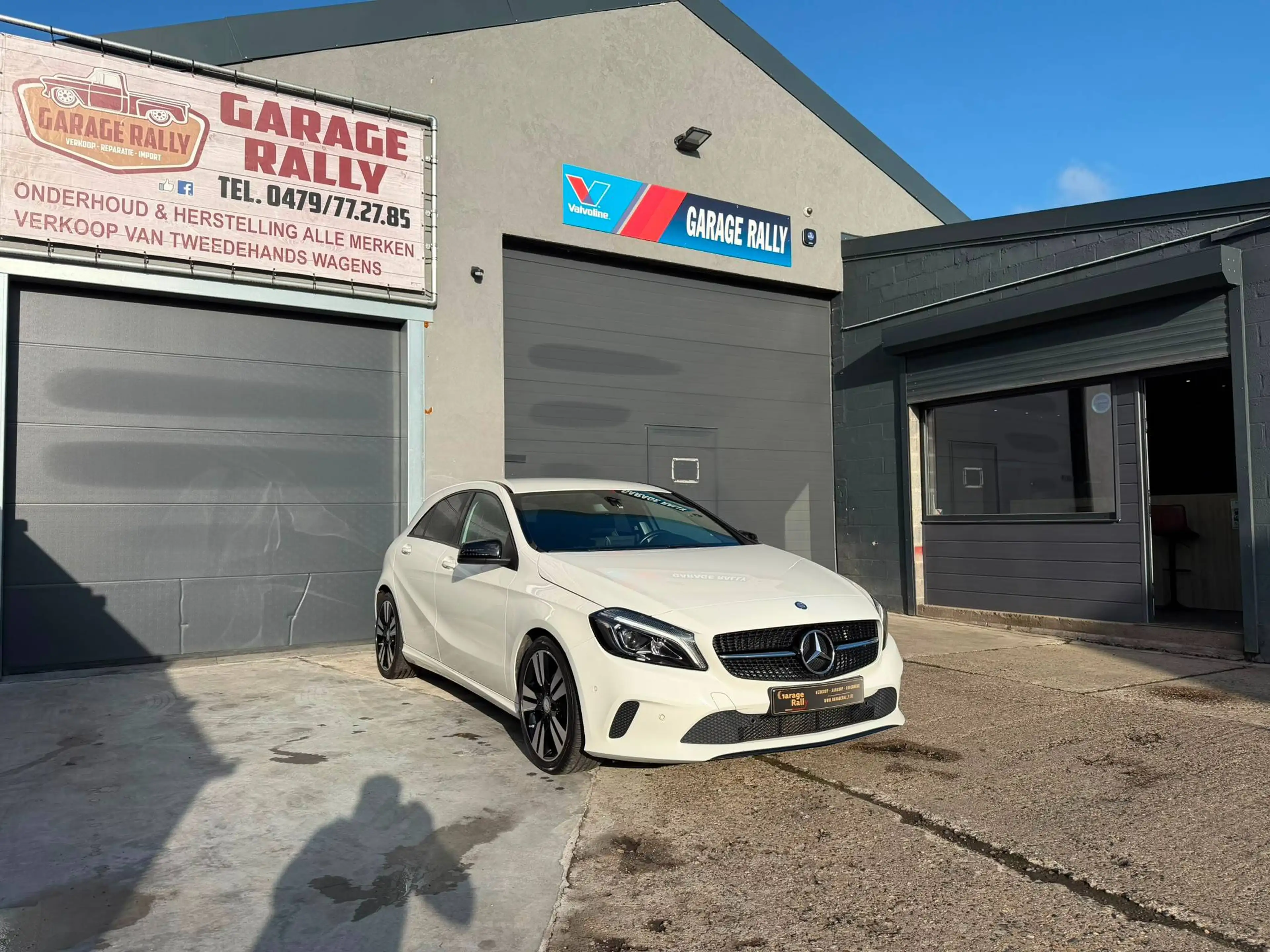 Mercedes-Benz A 180 A 180 d